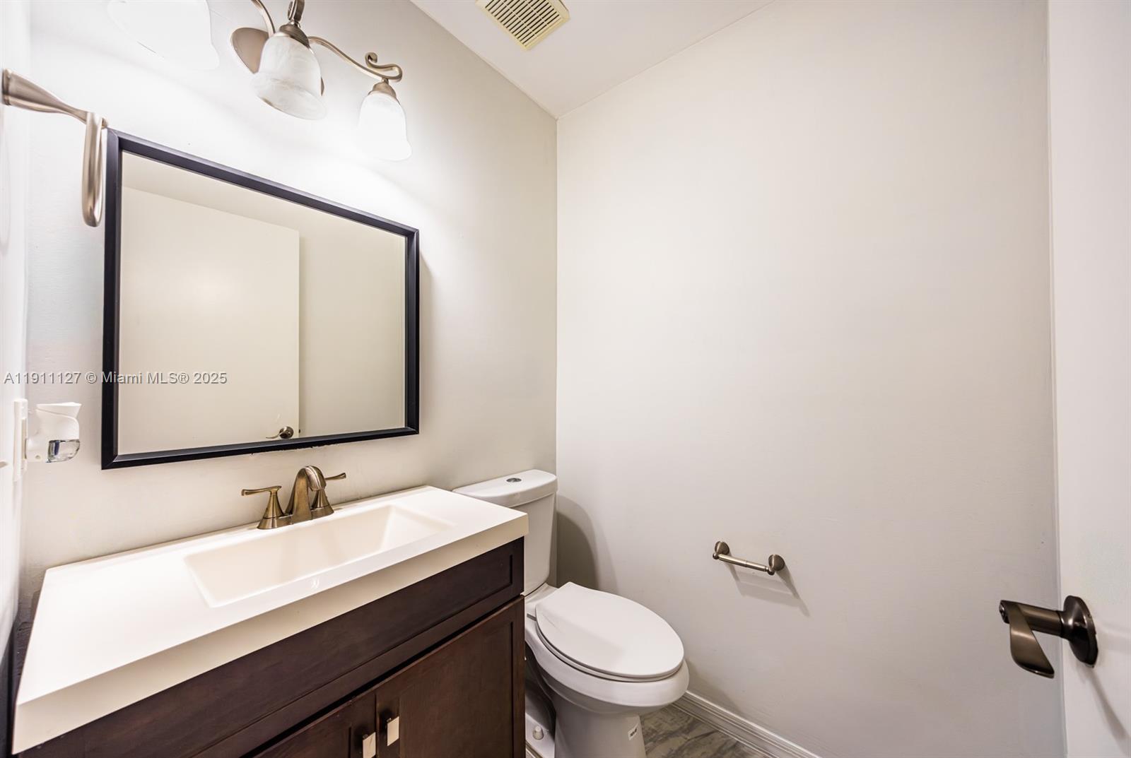 WEITZER SERENA LAKES TOWN - Residential