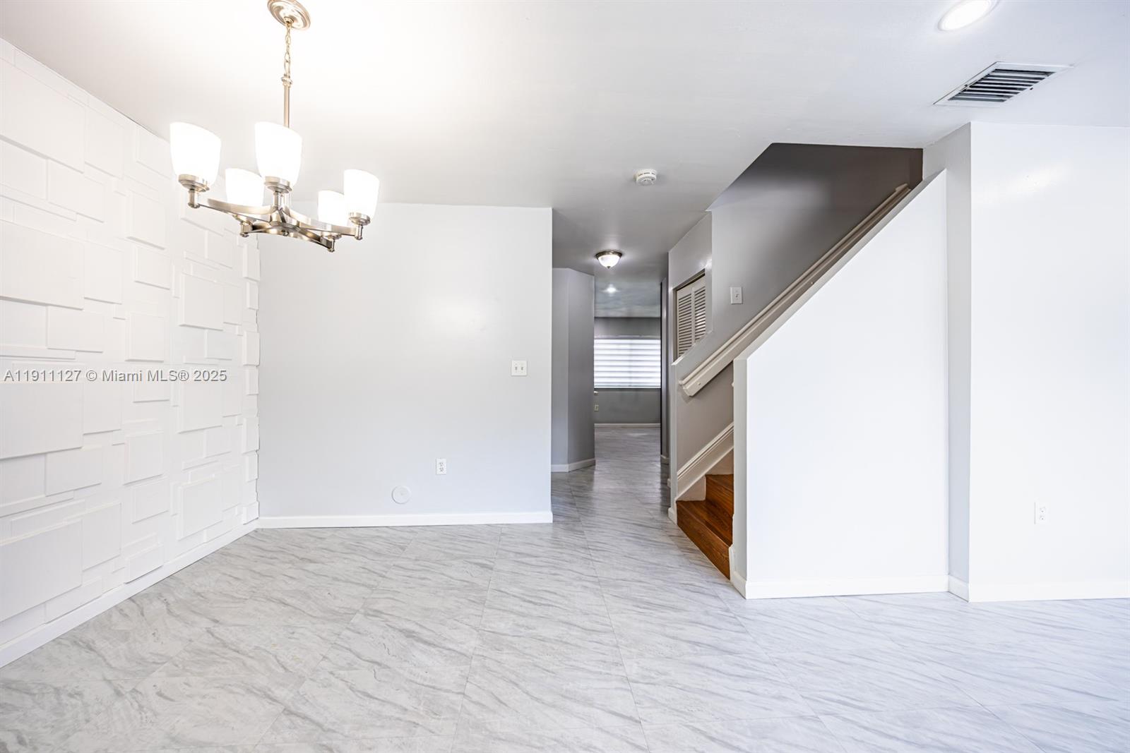 WEITZER SERENA LAKES TOWN - Residential