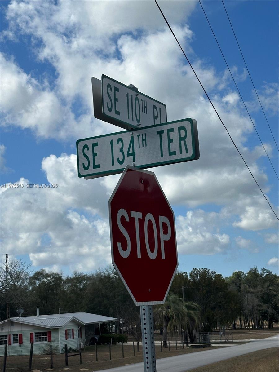 RAINBOW LAKES ESTATES - Land