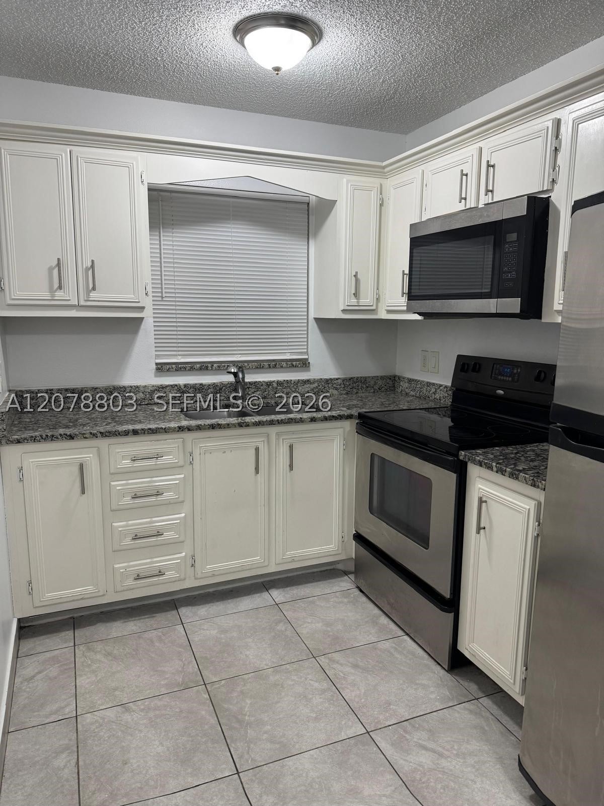 1746 N 3rd Ave N Ave 3, Lake Worth FL 33460