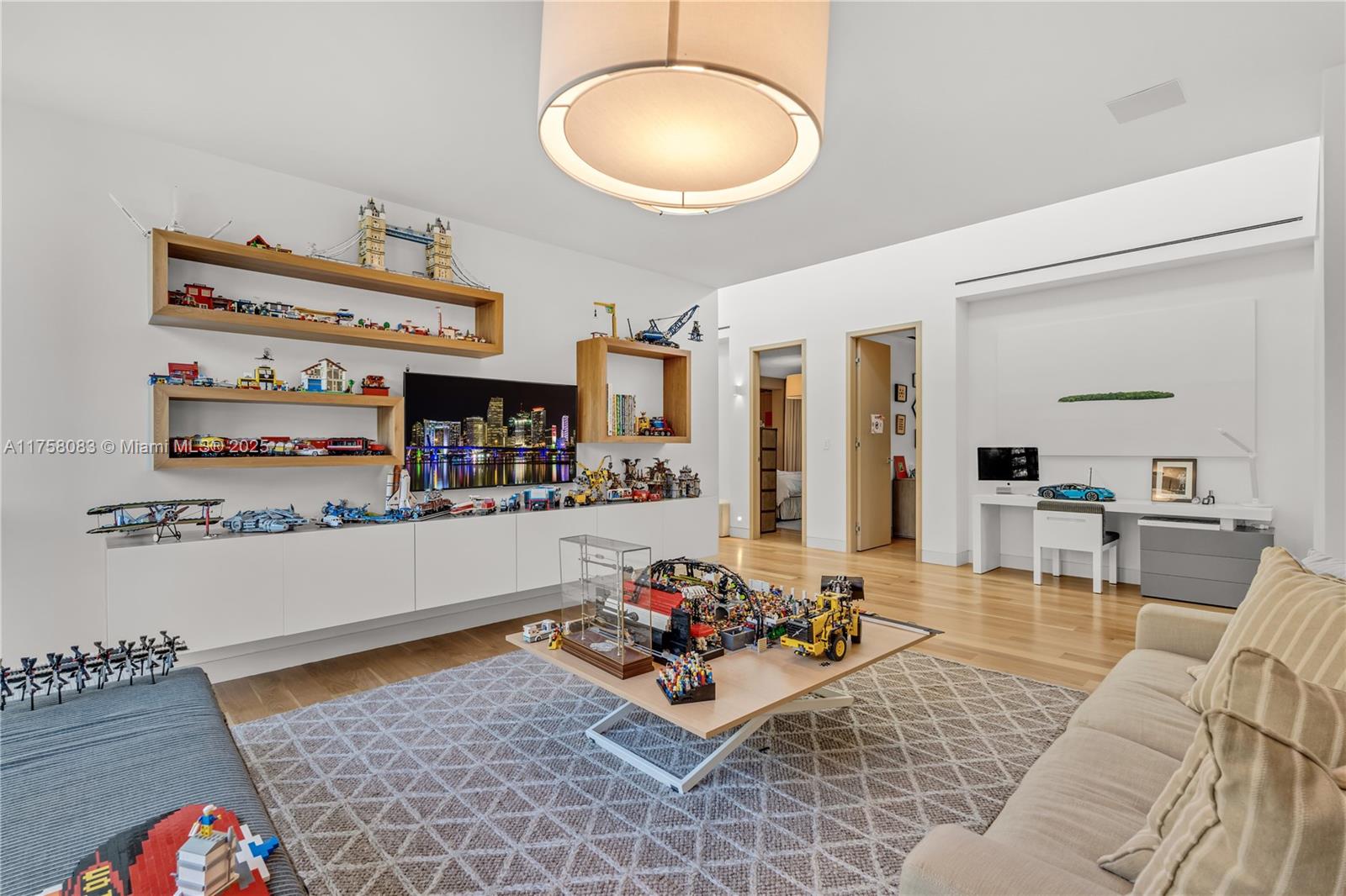 AVOCADO LAND CO SEC 6 - Residential