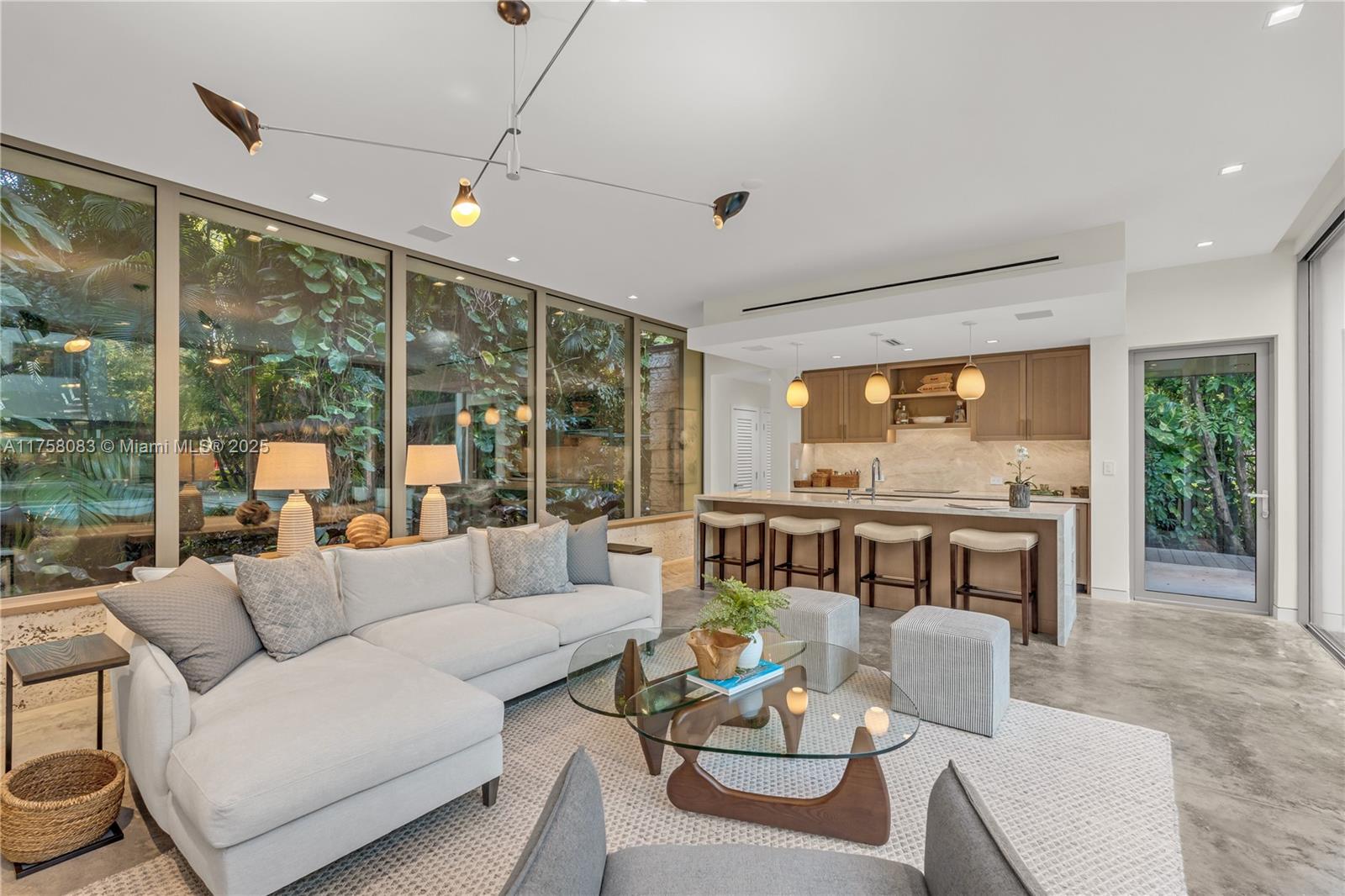 AVOCADO LAND CO SEC 6 - Residential