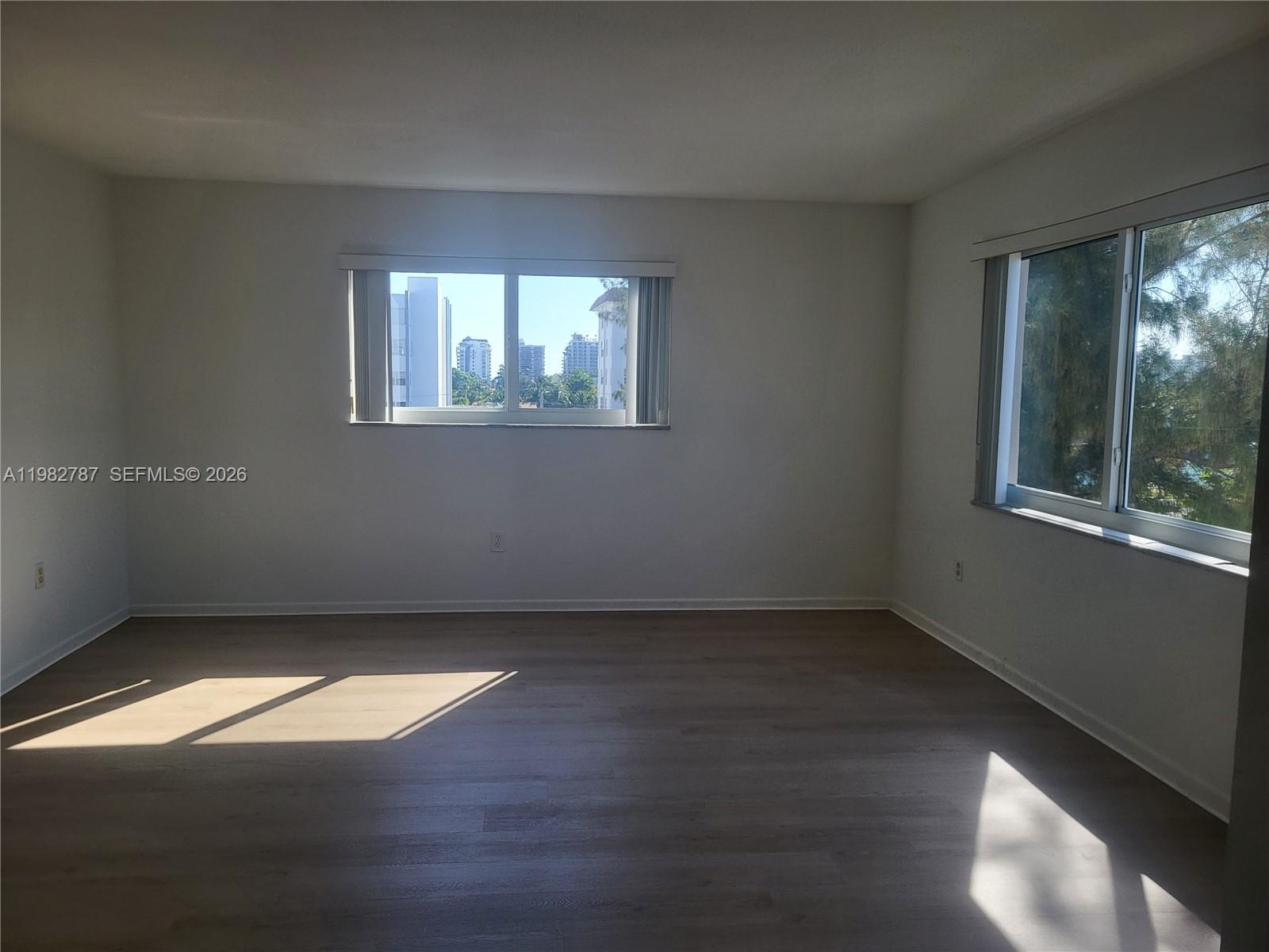 CHATILLON HALL CONDOMINIU - Residential