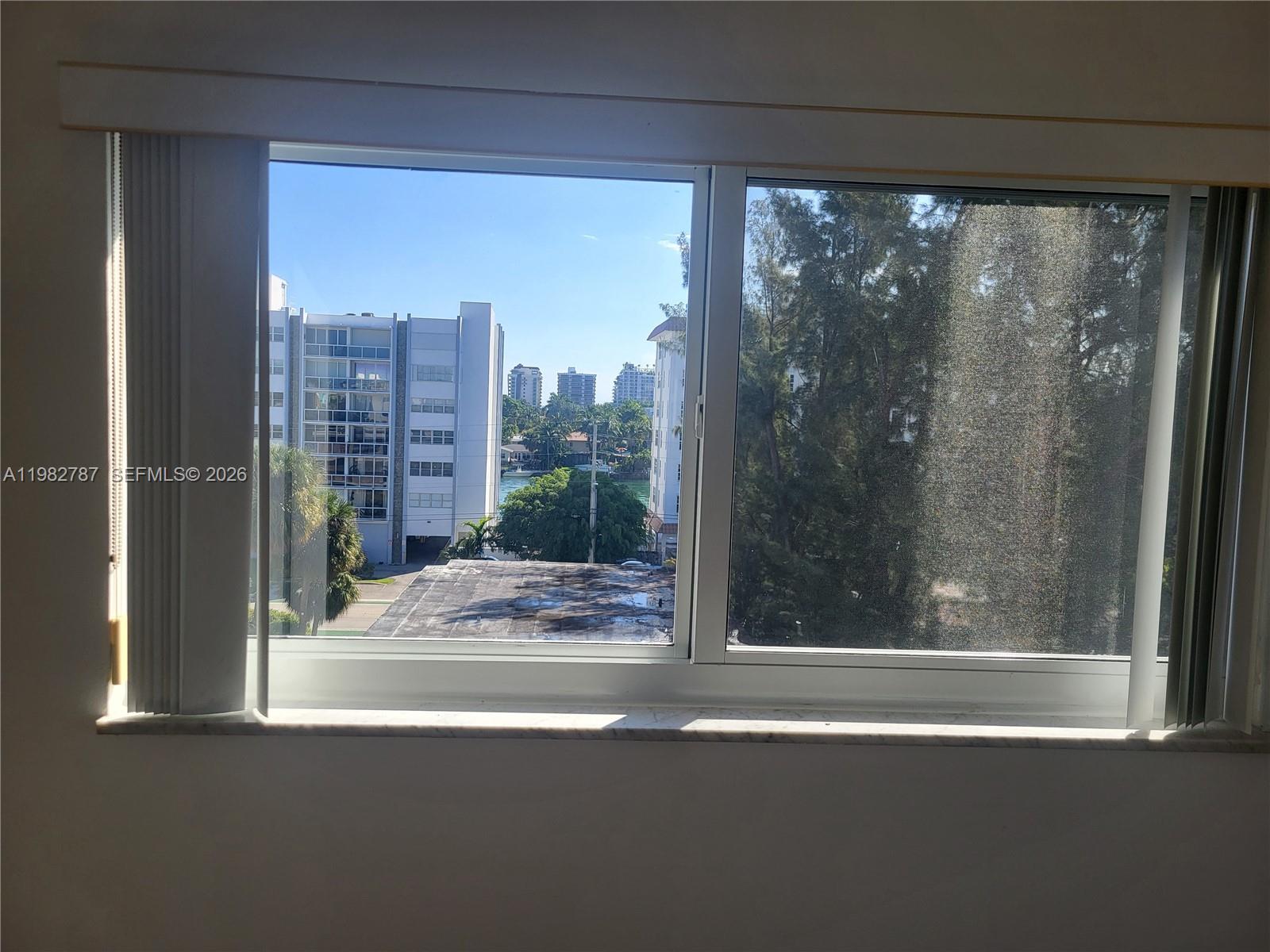 CHATILLON HALL CONDOMINIU - Residential