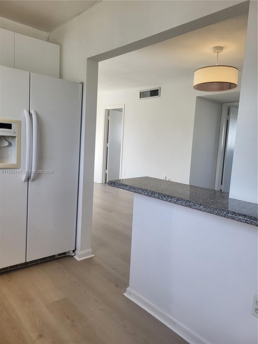 CHATILLON HALL CONDOMINIU - Residential