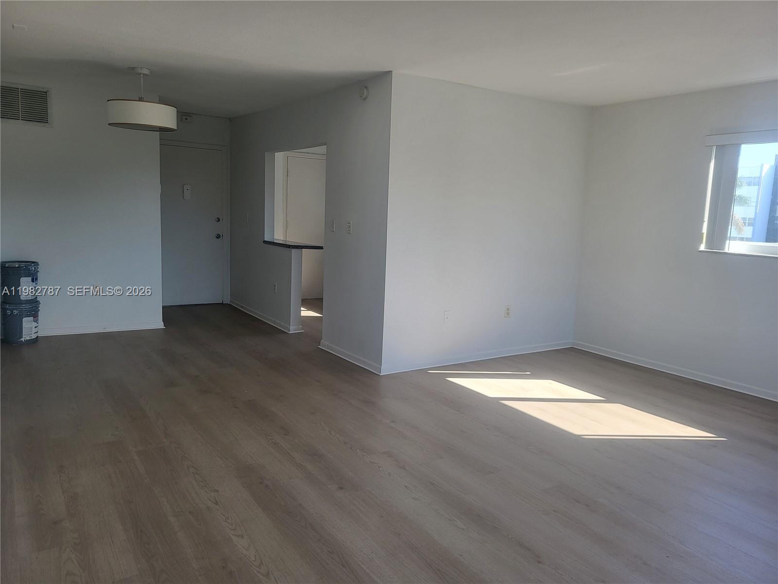 CHATILLON HALL CONDOMINIU - Residential