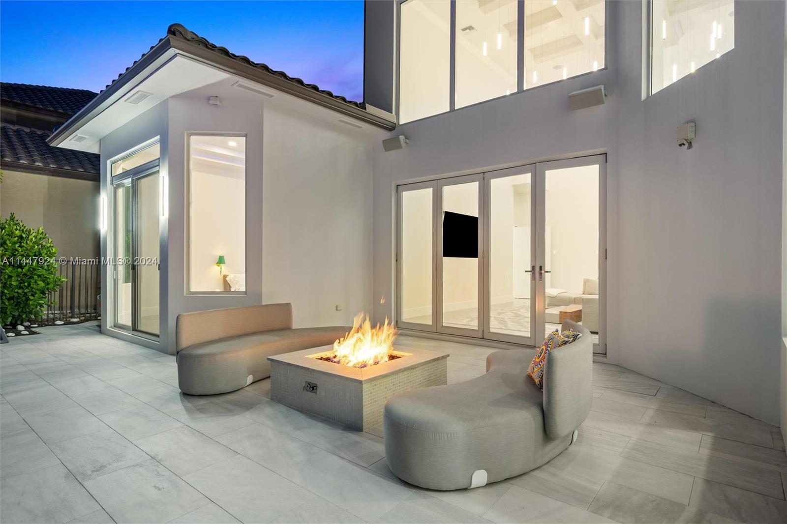 The Oaks at Boca Raton - Residential