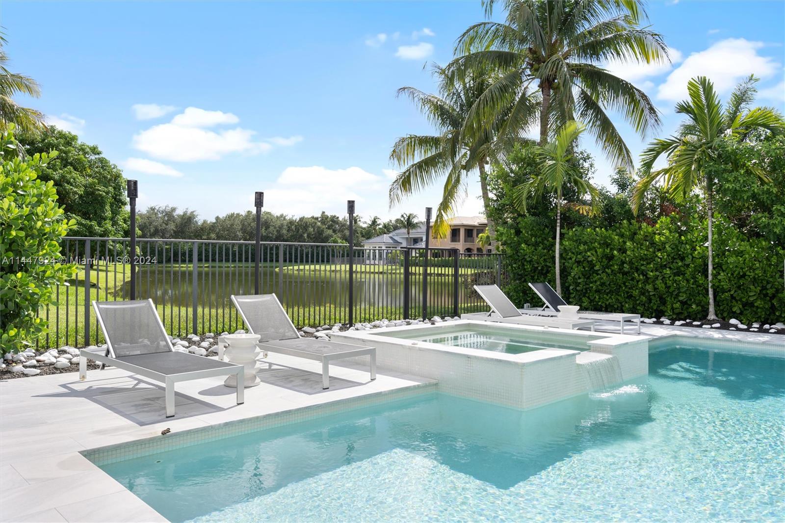 The Oaks at Boca Raton - Residential