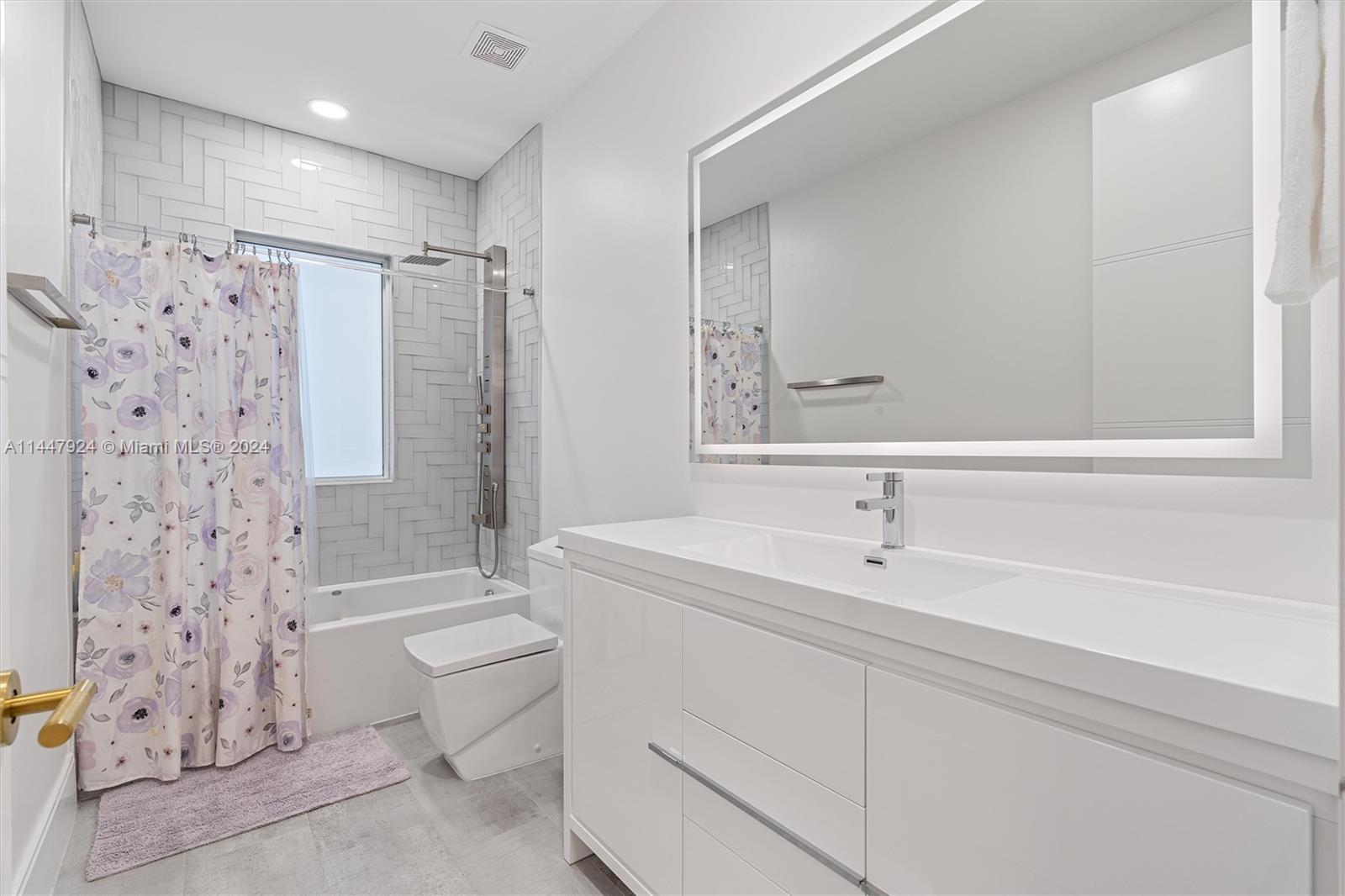 The Oaks at Boca Raton - Residential