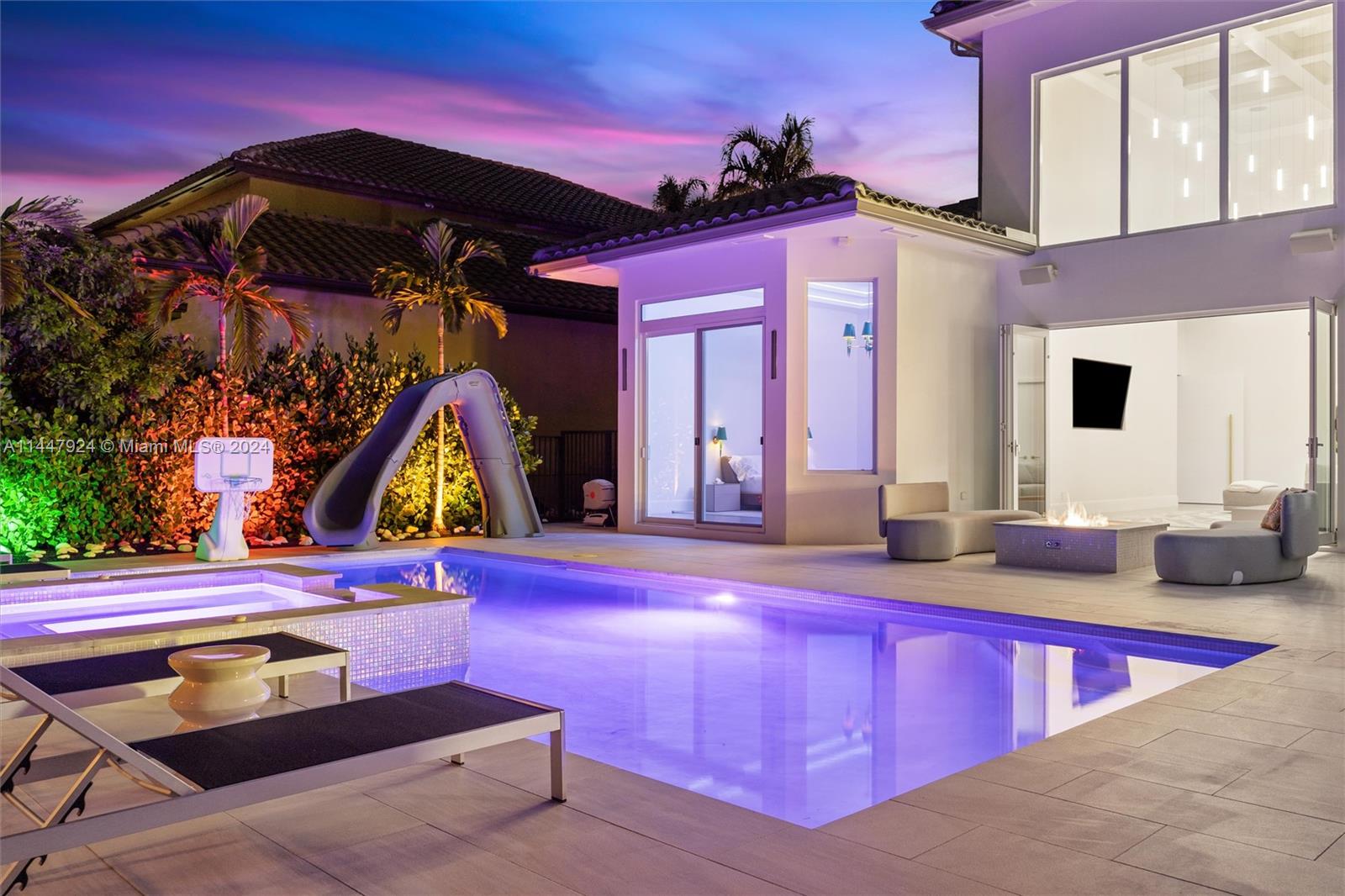 The Oaks at Boca Raton - Residential