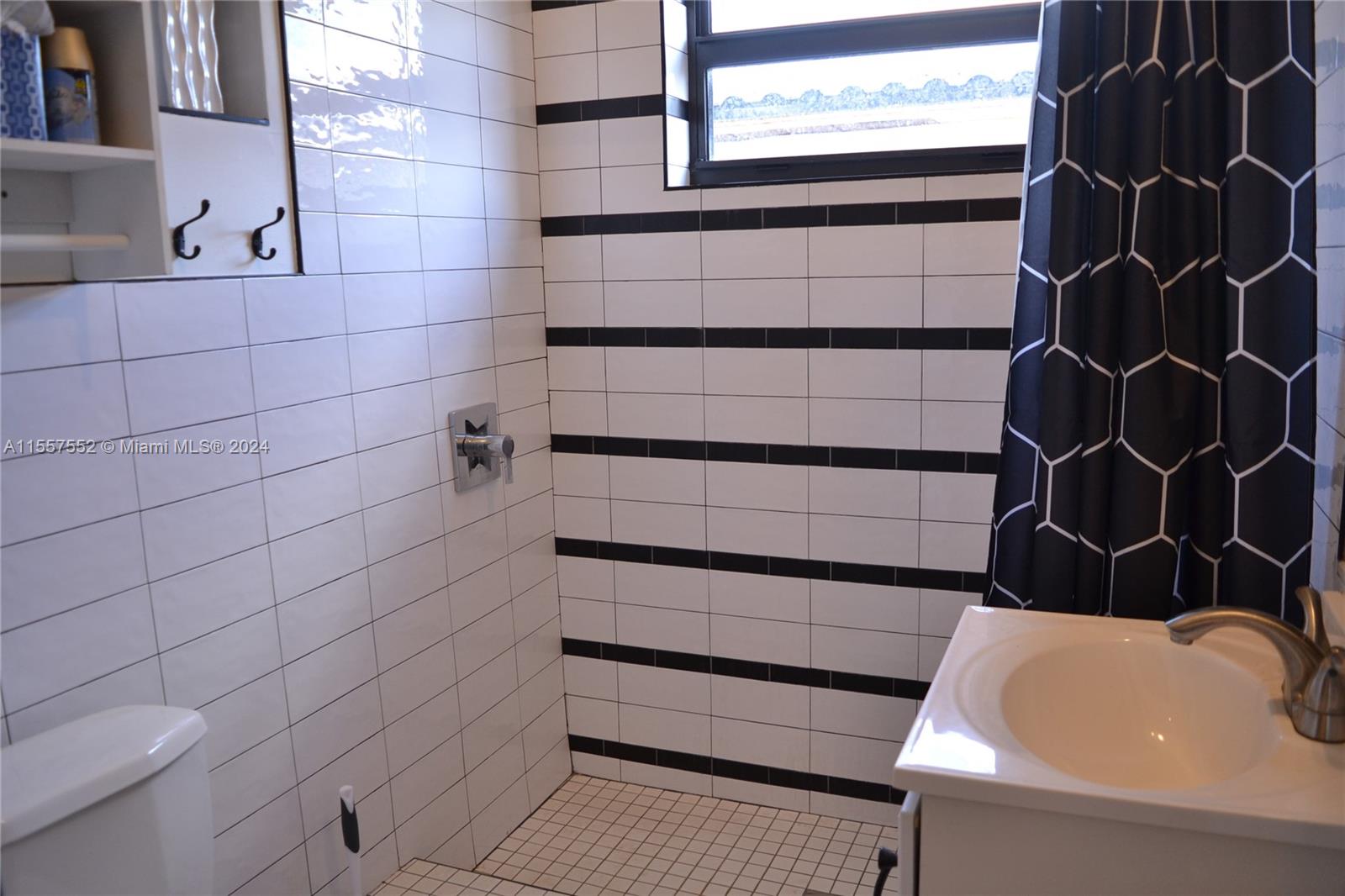 CORAL GLADE HEIGHTS - Residential Lease