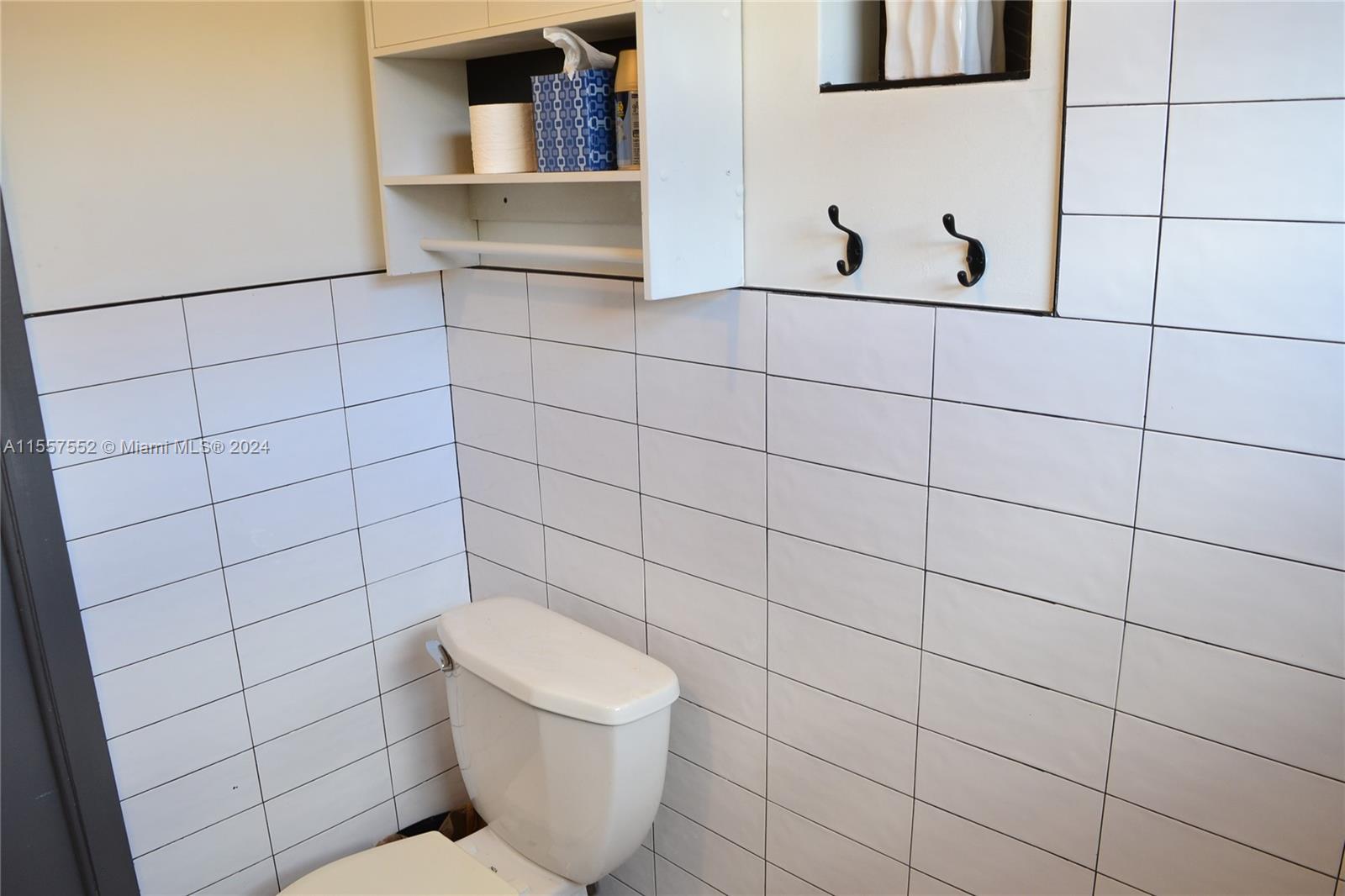 CORAL GLADE HEIGHTS - Residential Lease