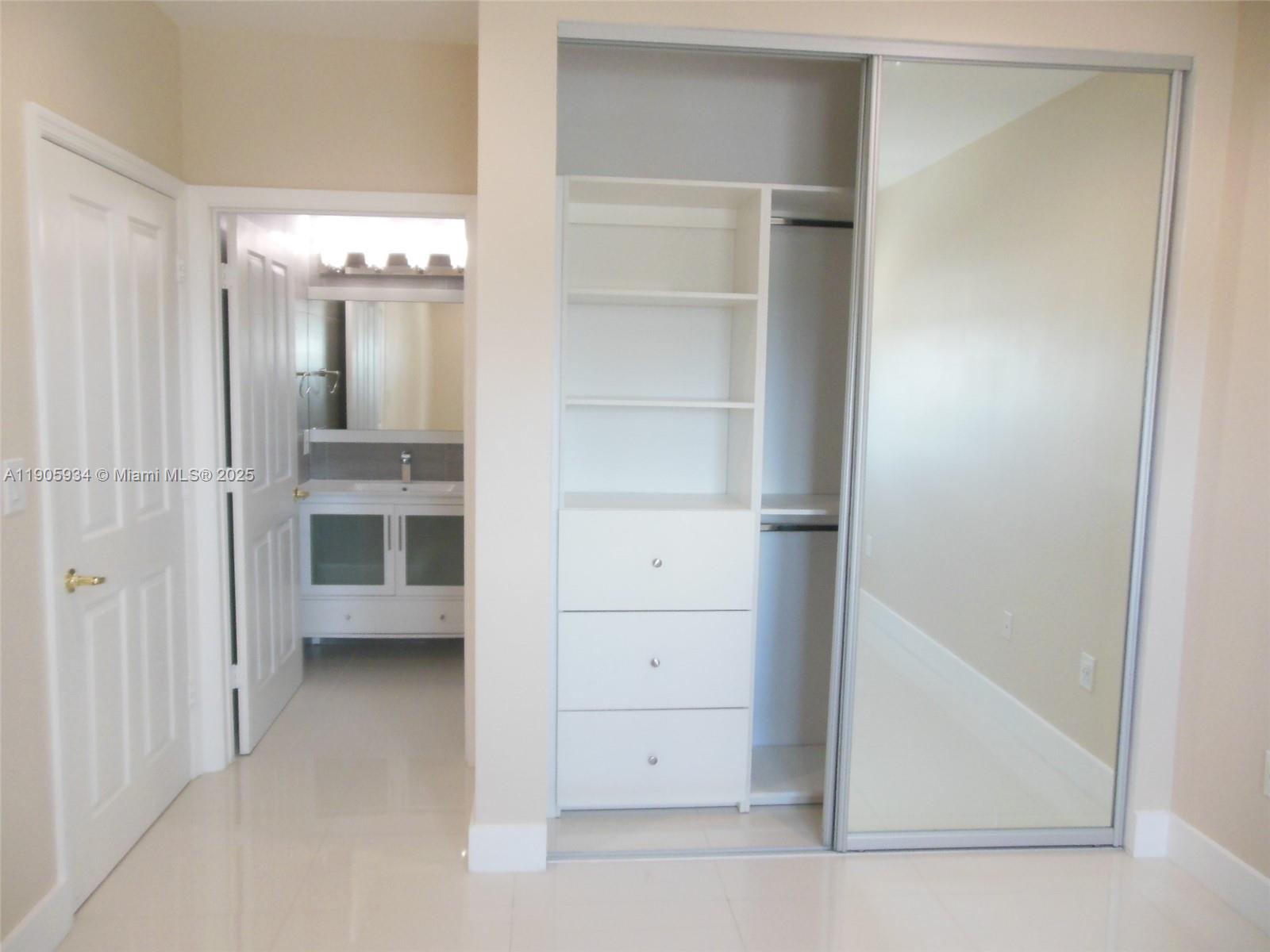 2280 SW 32nd Ave 406