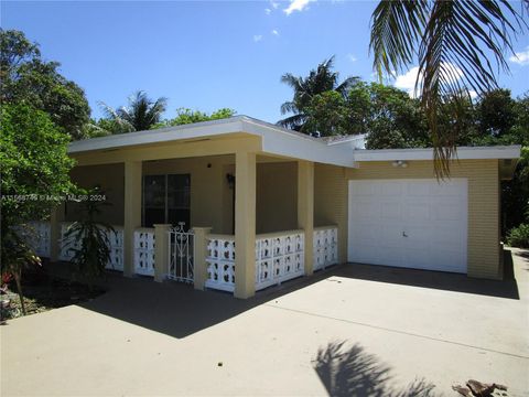 Single Family Residence in Deerfield Beach FL 4751 2nd Way Way.jpg