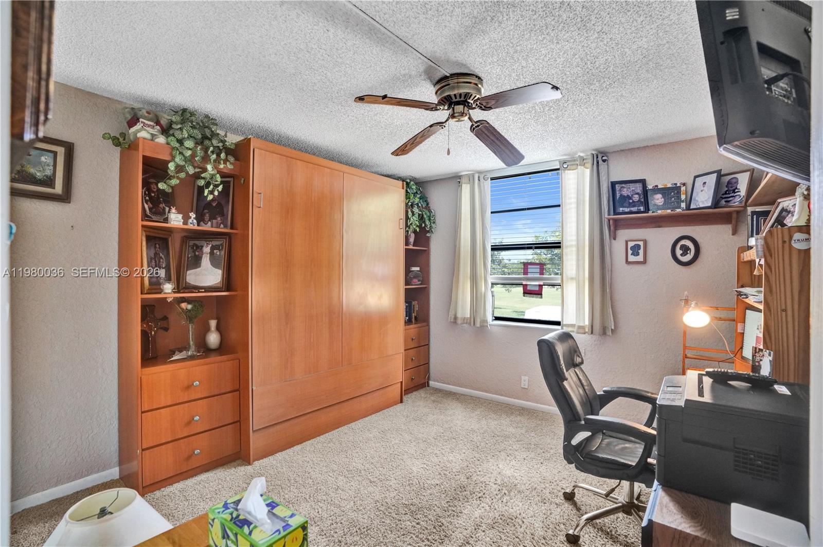 22 OF PALM SPRINGS 3 COND - Residential