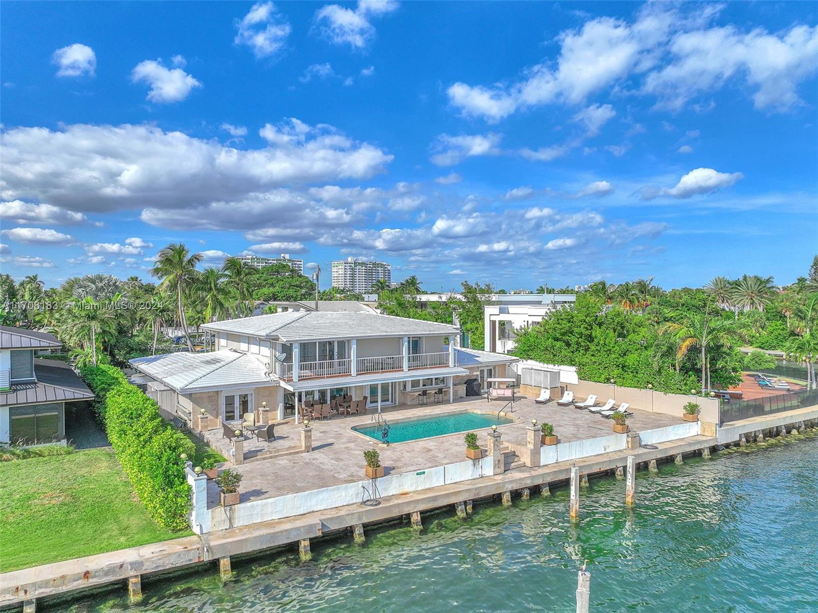 SANS SOUCI ESTATES - Residential