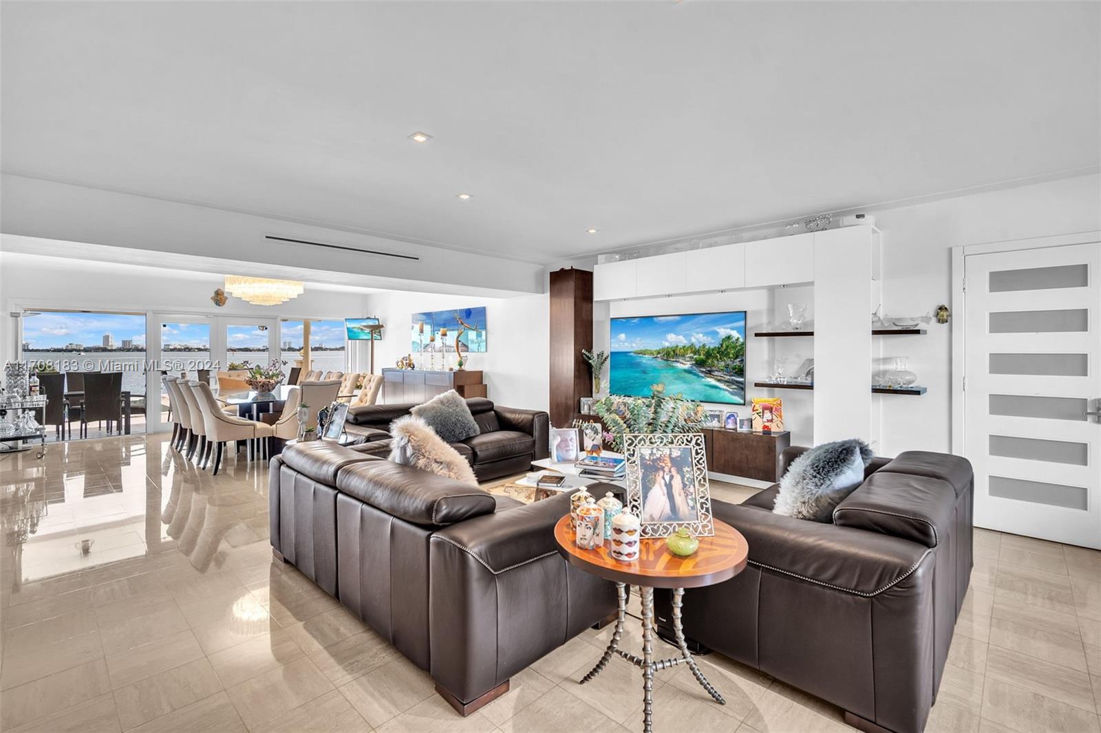 SANS SOUCI ESTATES - Residential