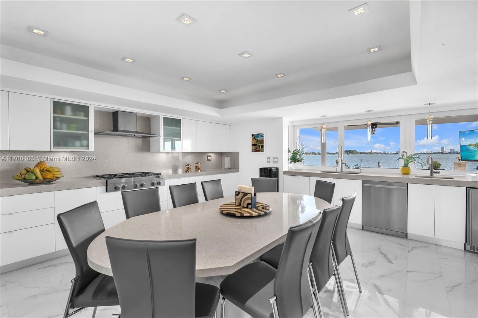 SANS SOUCI ESTATES - Residential