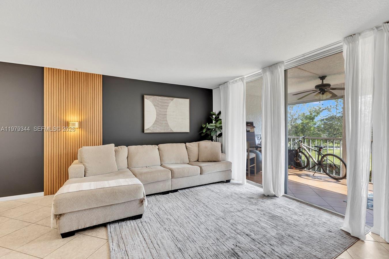 4550 NW 18th Ave 206