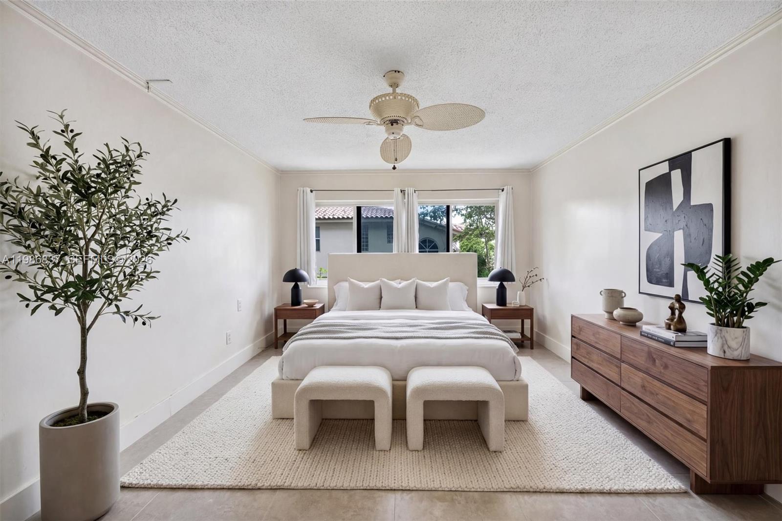 AZURE LAKE CONDO - Residential