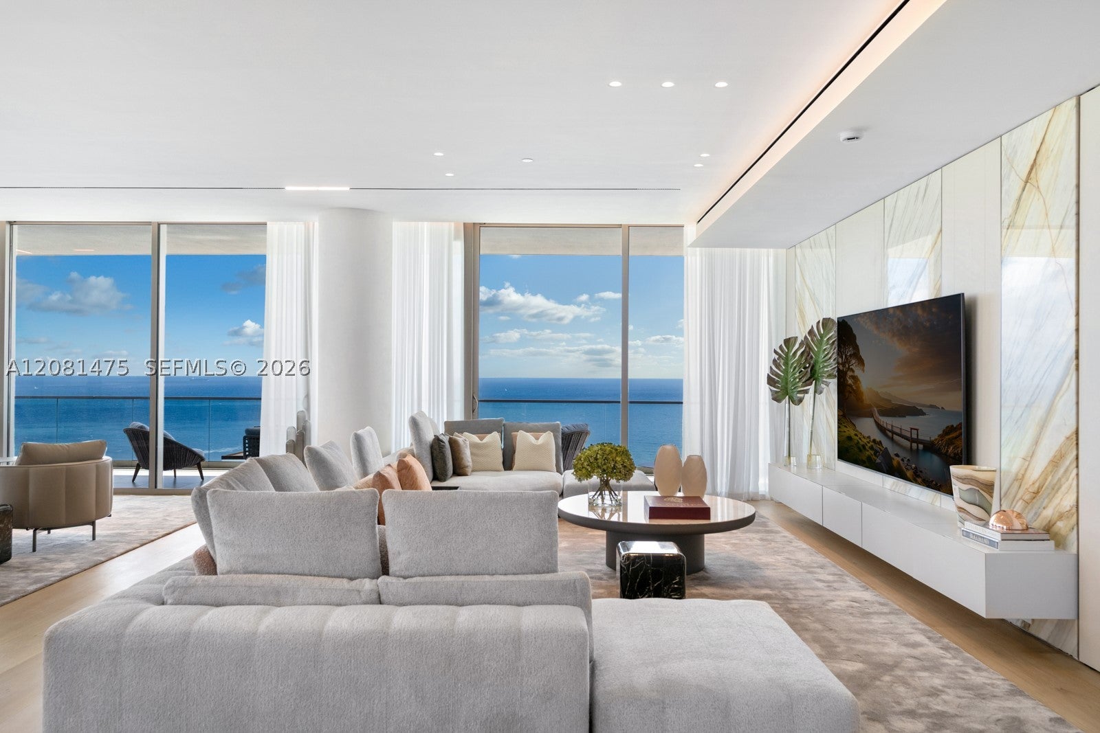 10203 Collins Ave LPH 2701