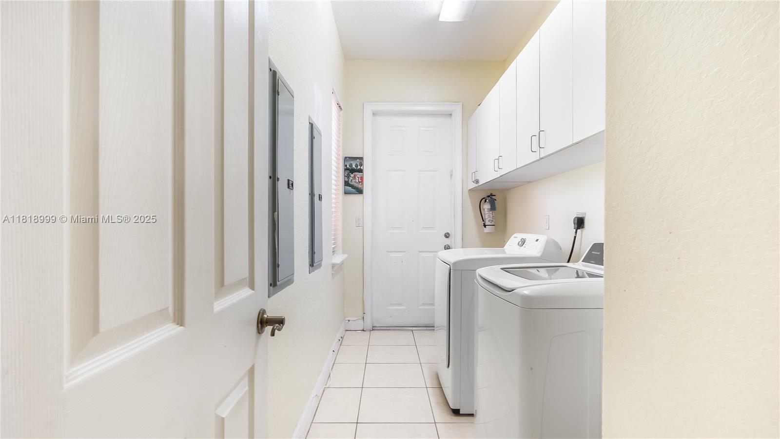 HIGH RIDGE ESTATES - Residential