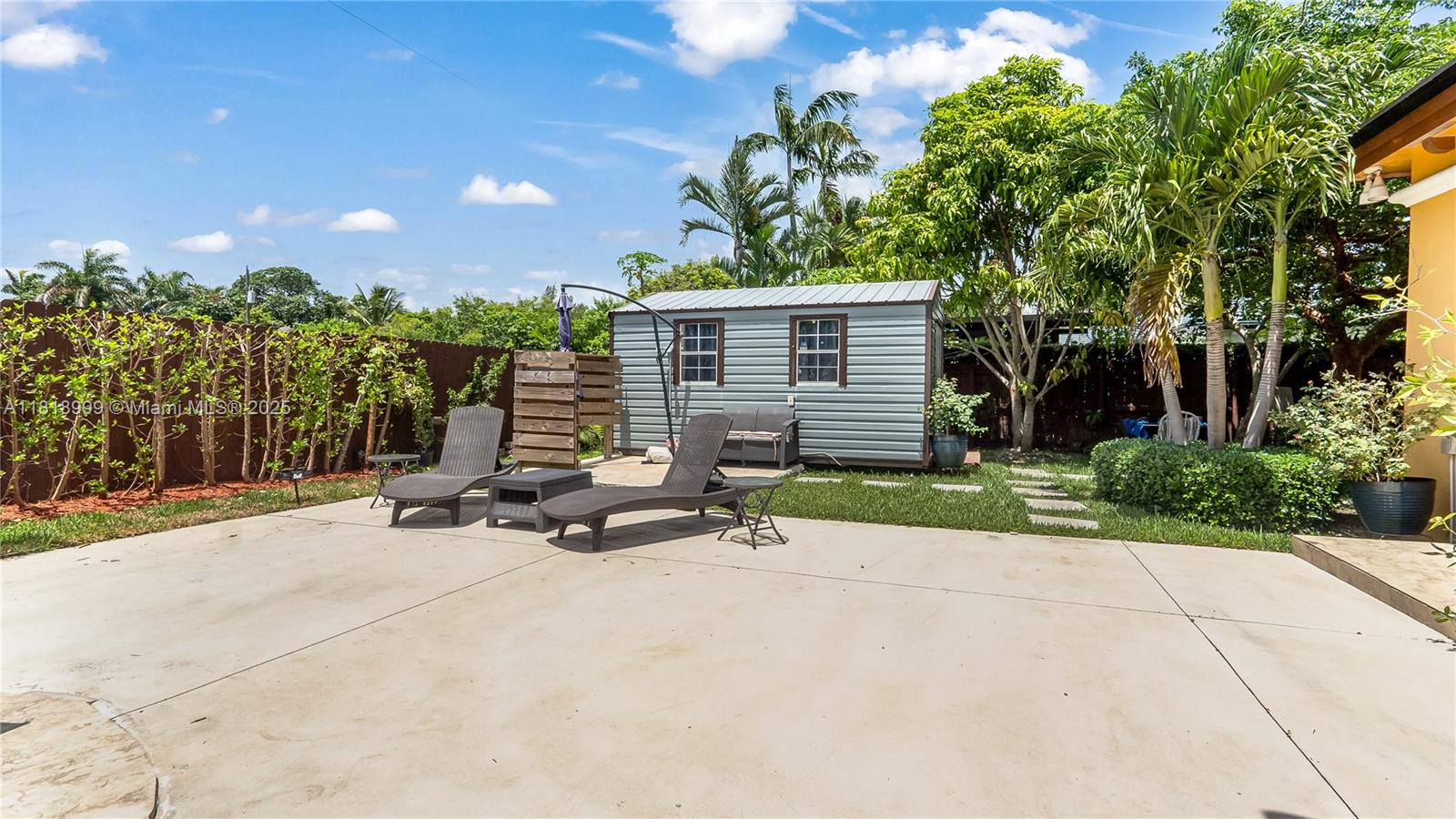 HIGH RIDGE ESTATES - Residential