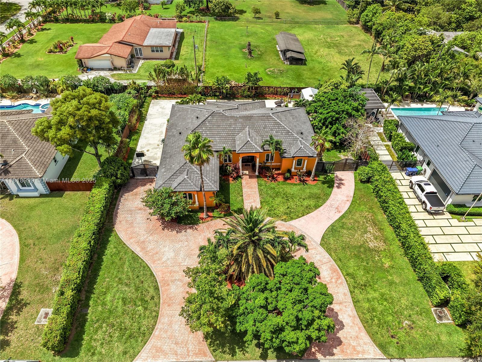 HIGH RIDGE ESTATES - Residential