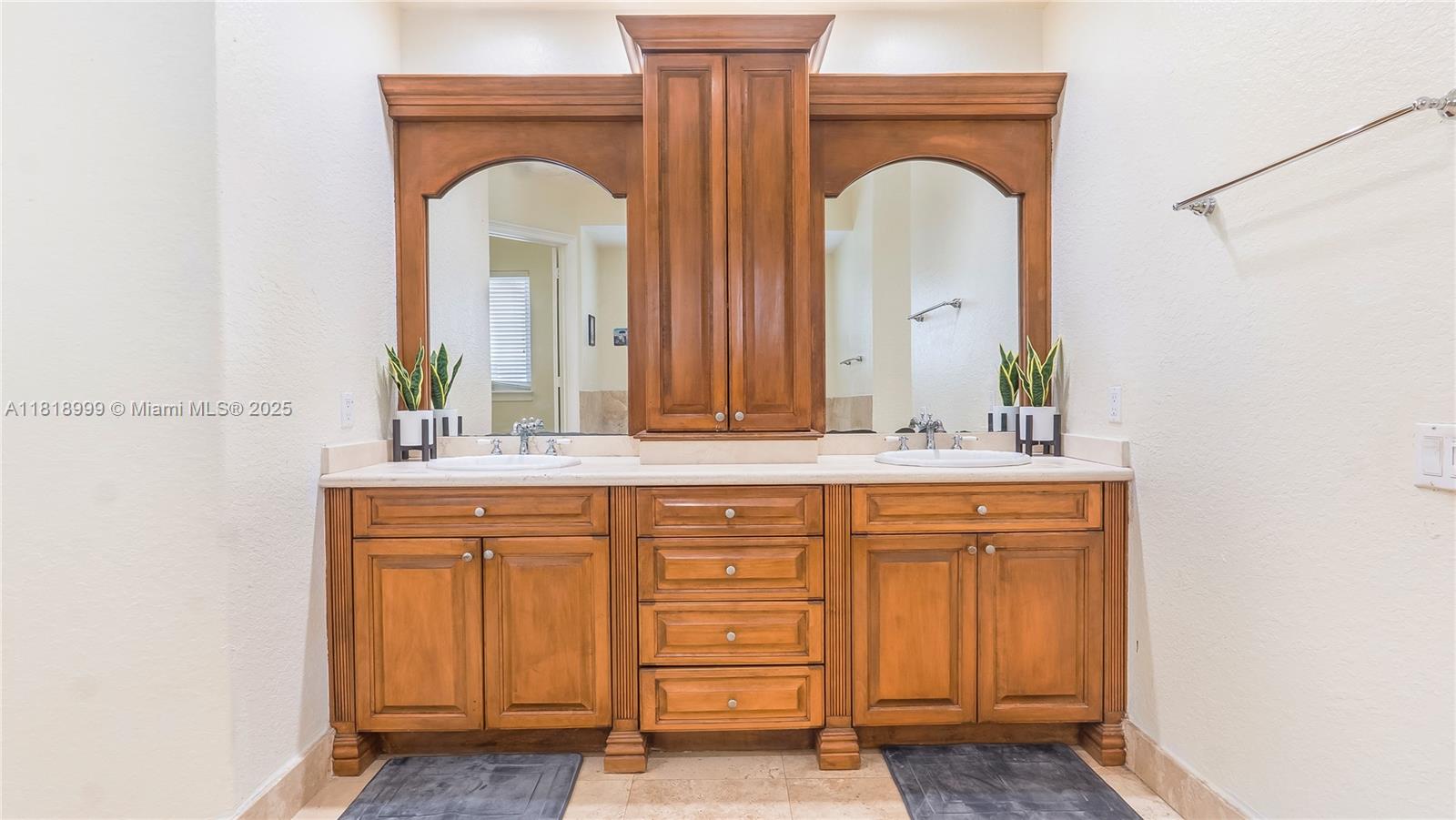 HIGH RIDGE ESTATES - Residential