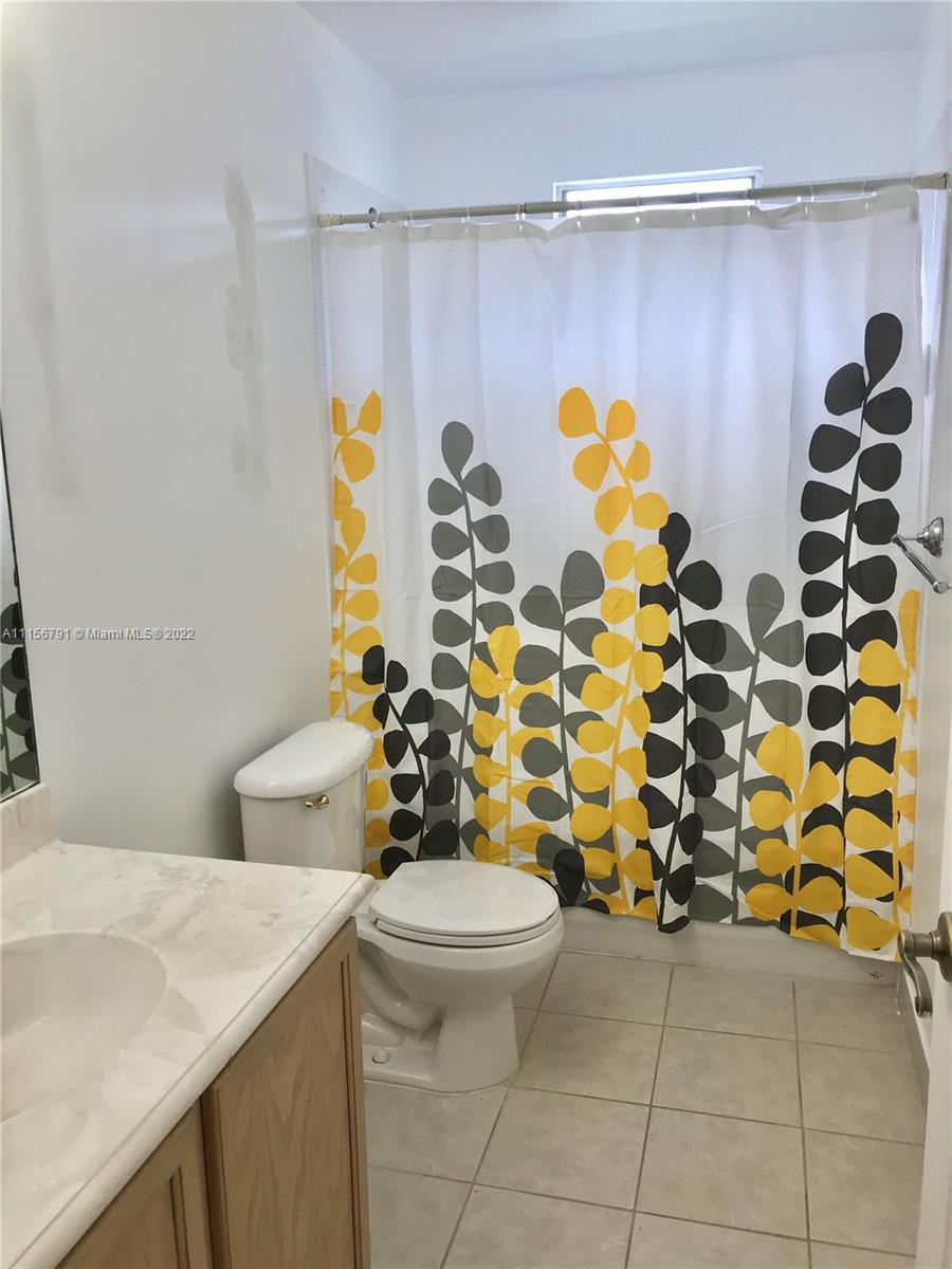 SIERRA PALMS - Residential