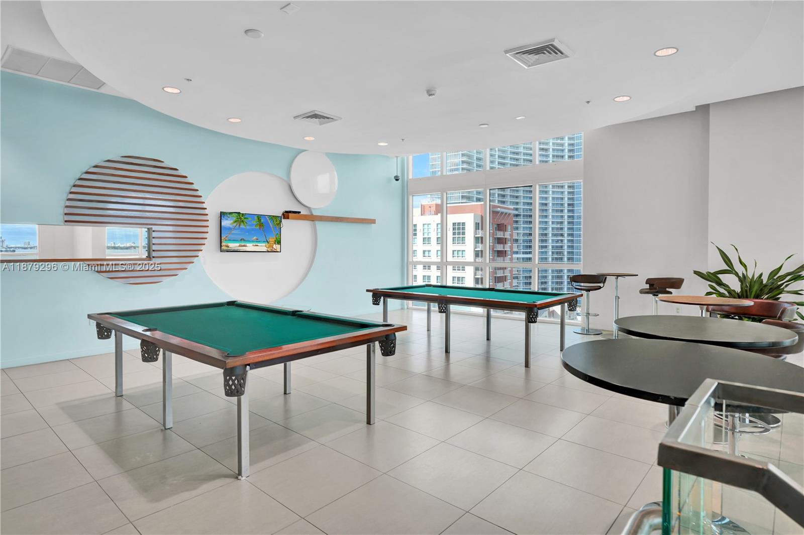 QUANTUM ON THE BAY CONDO - Residential