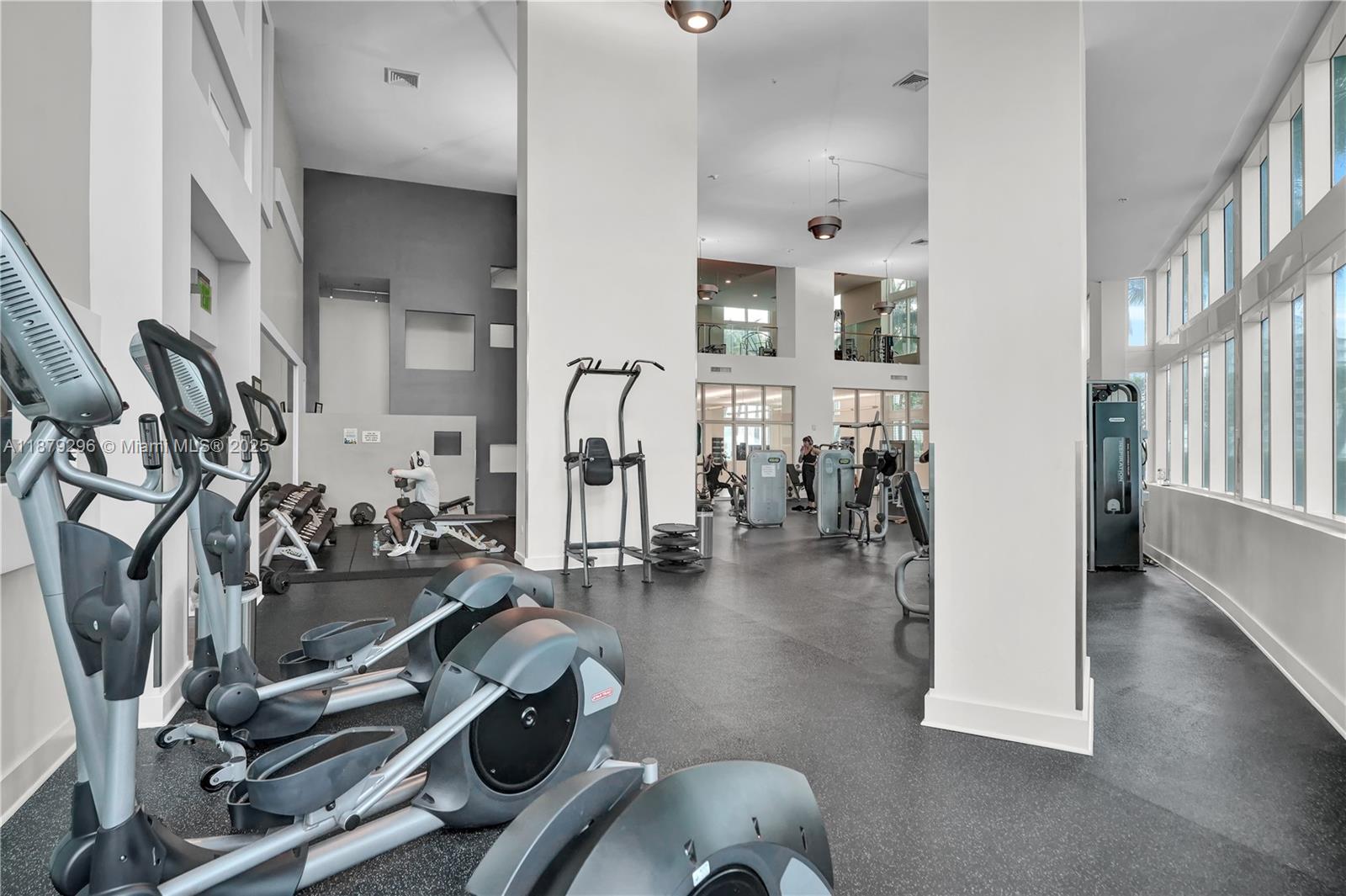 QUANTUM ON THE BAY CONDO - Residential