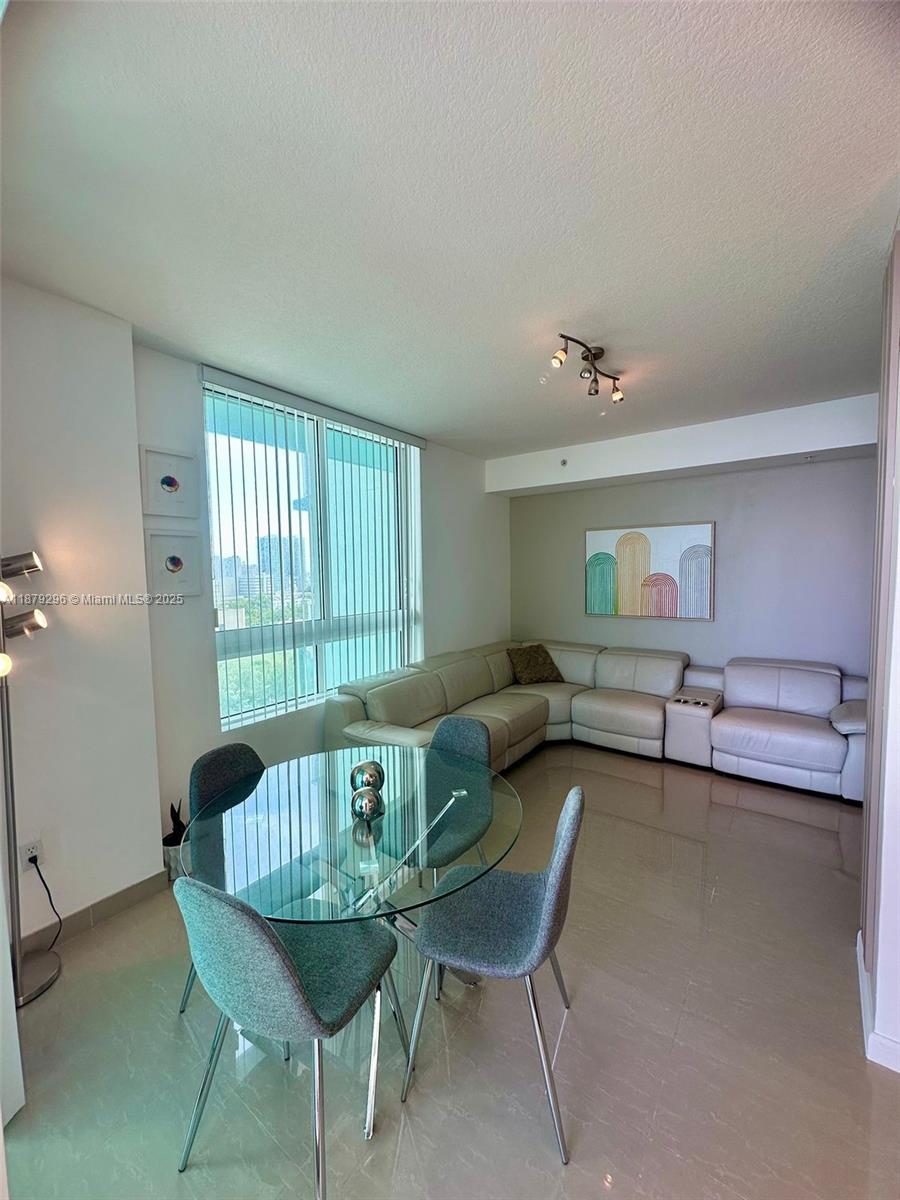 1900 N Bayshore Dr 1505