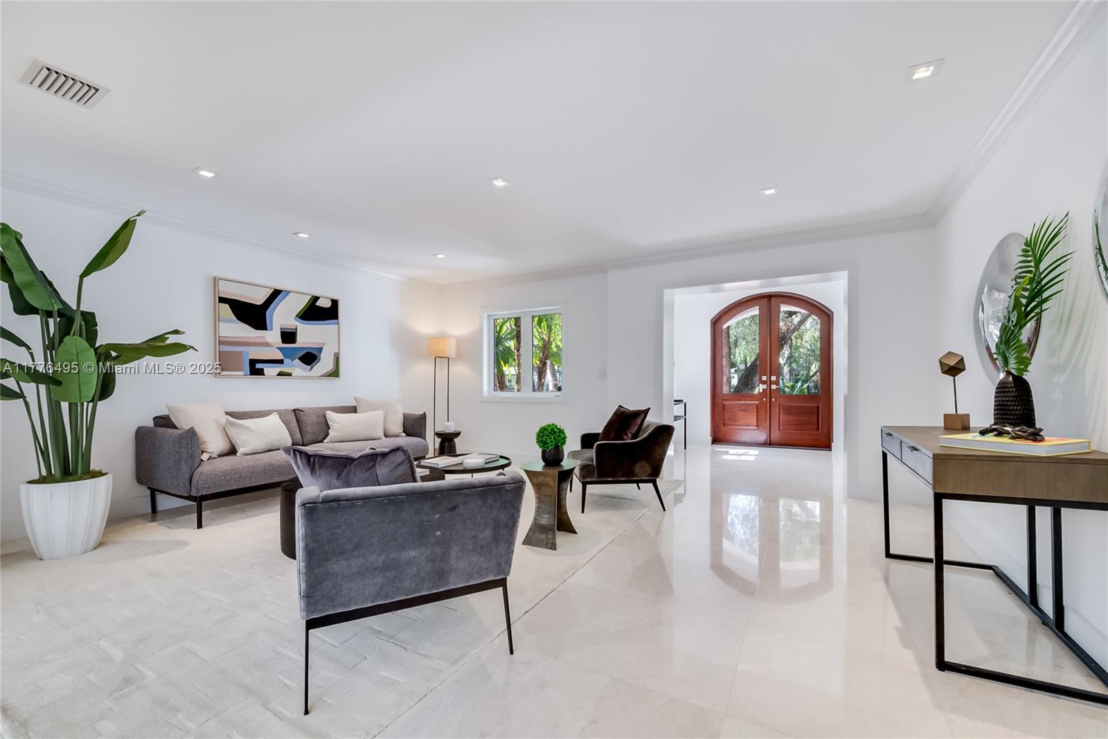 CORAL GABLES RIVIERA SEC - Residential