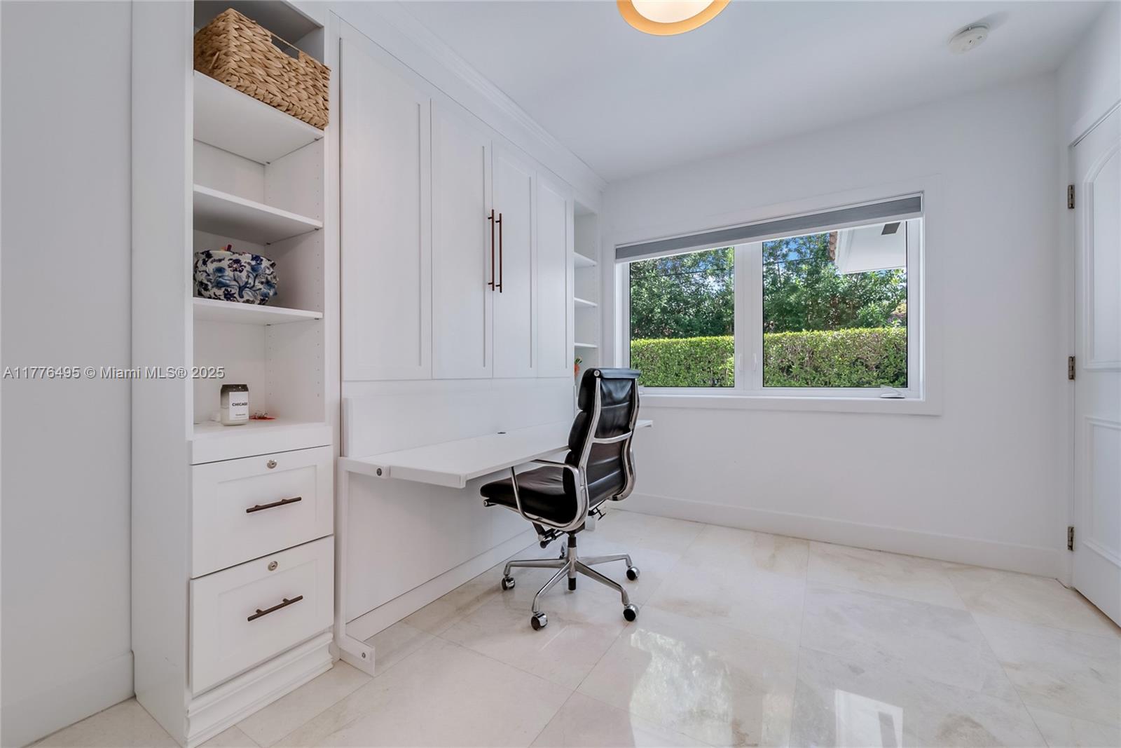 CORAL GABLES RIVIERA SEC - Residential