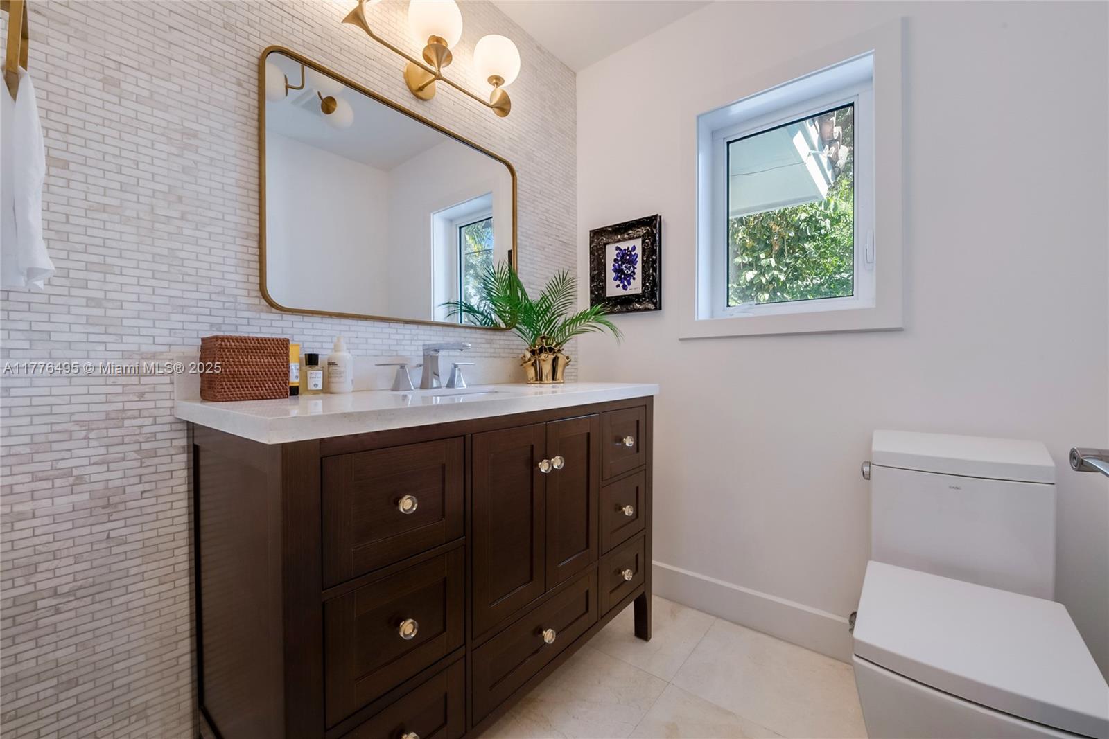CORAL GABLES RIVIERA SEC - Residential