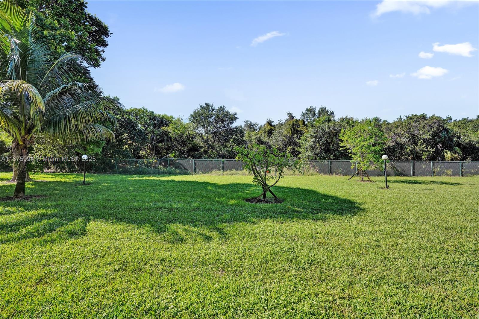 SABAL PINE EAST CONDO - Residential