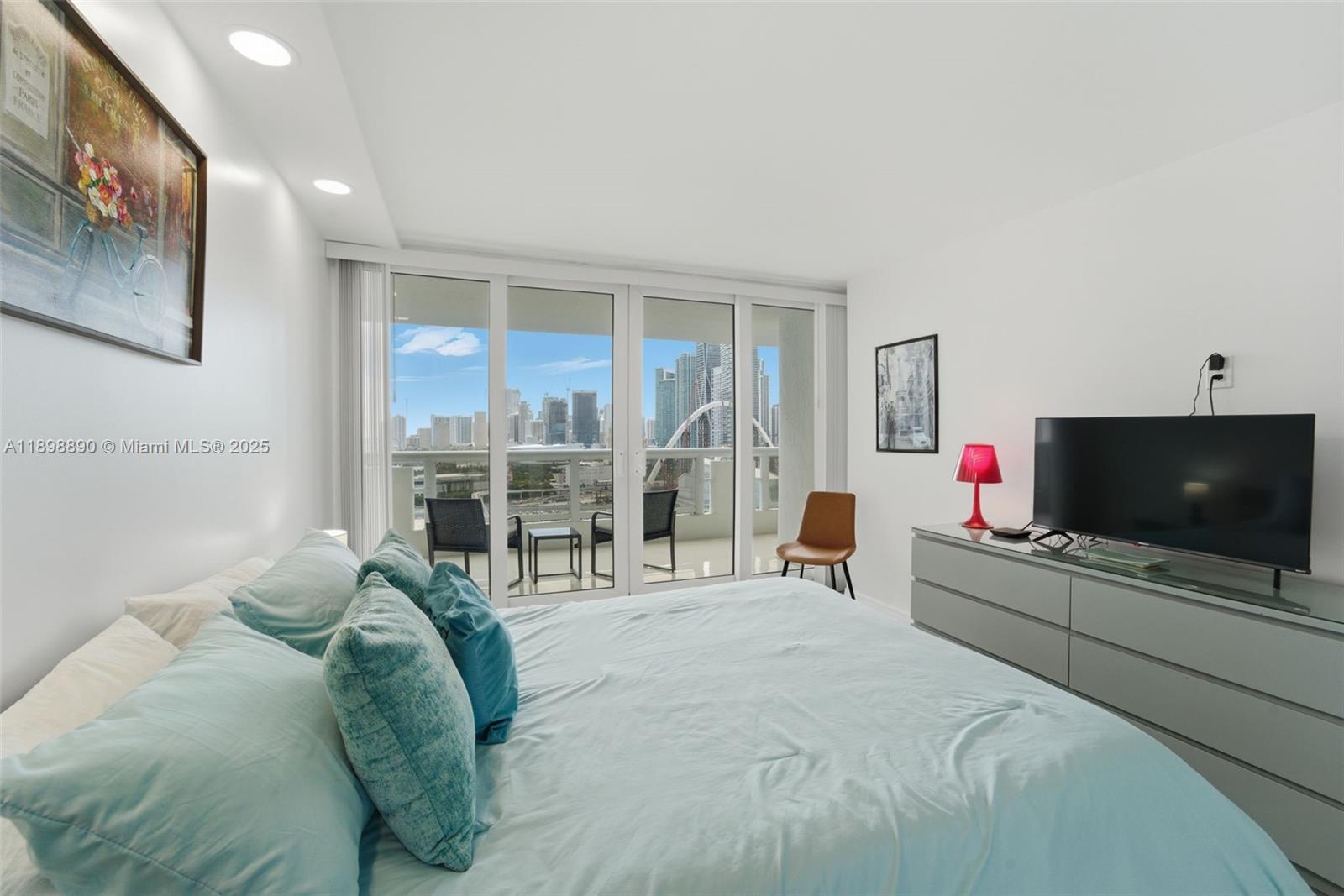 VENETIA CONDO - Residential Lease