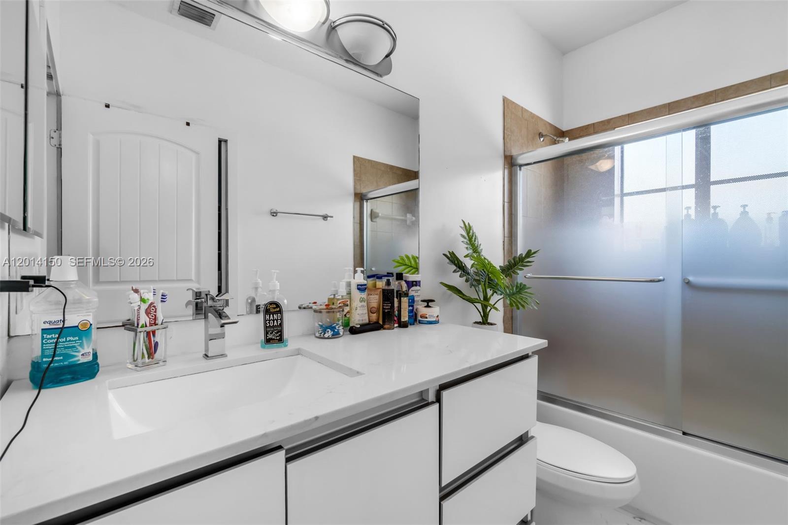 MOODY DRIVE HOMES - Residential
