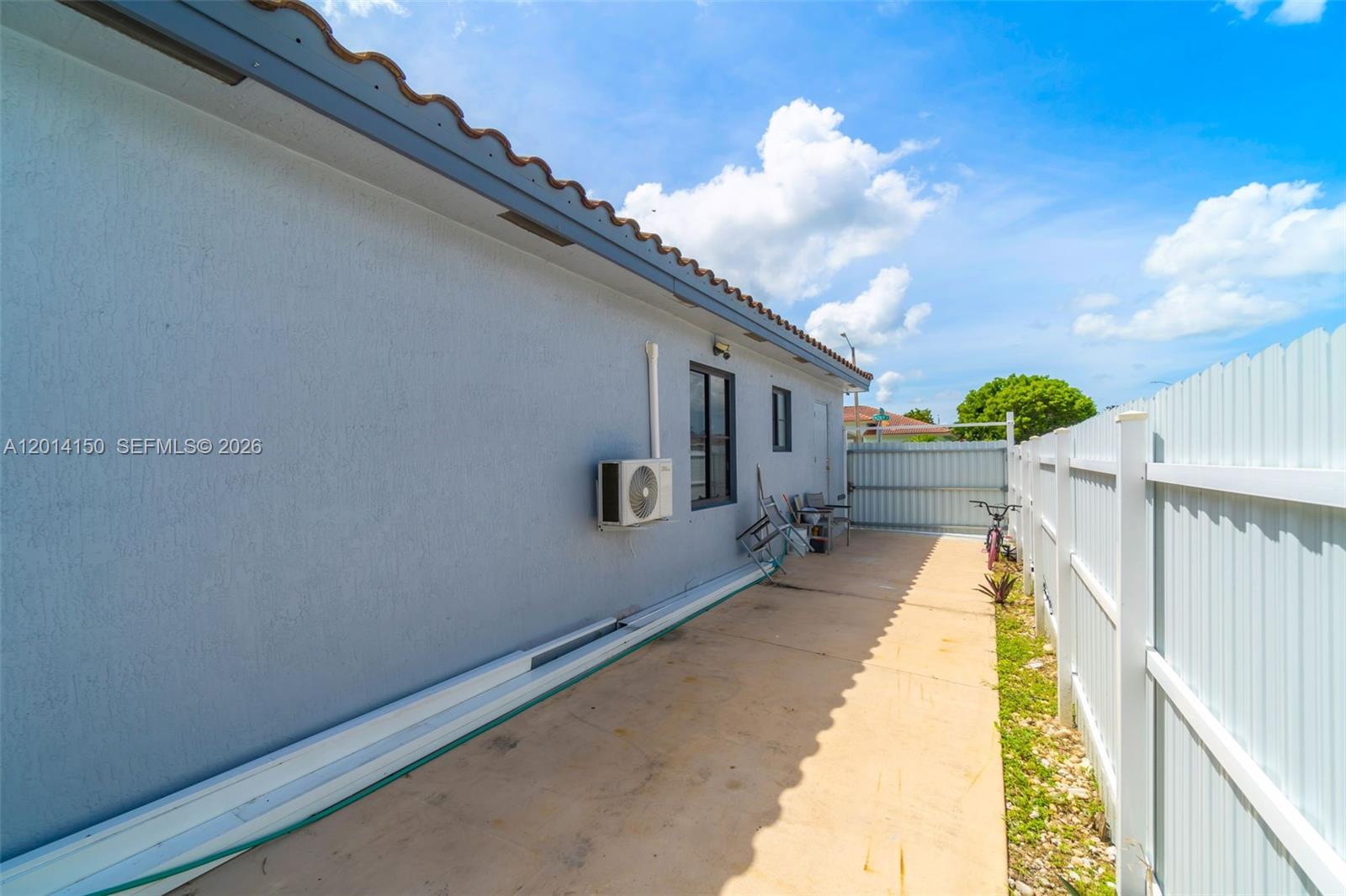 MOODY DRIVE HOMES - Residential