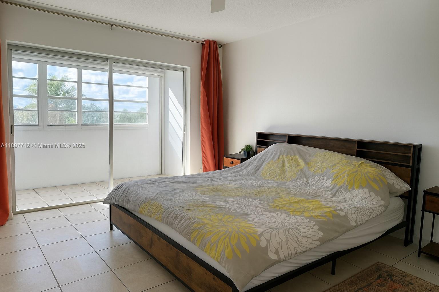 FIRST GULFSTREAM GARDEN - Residential Lease