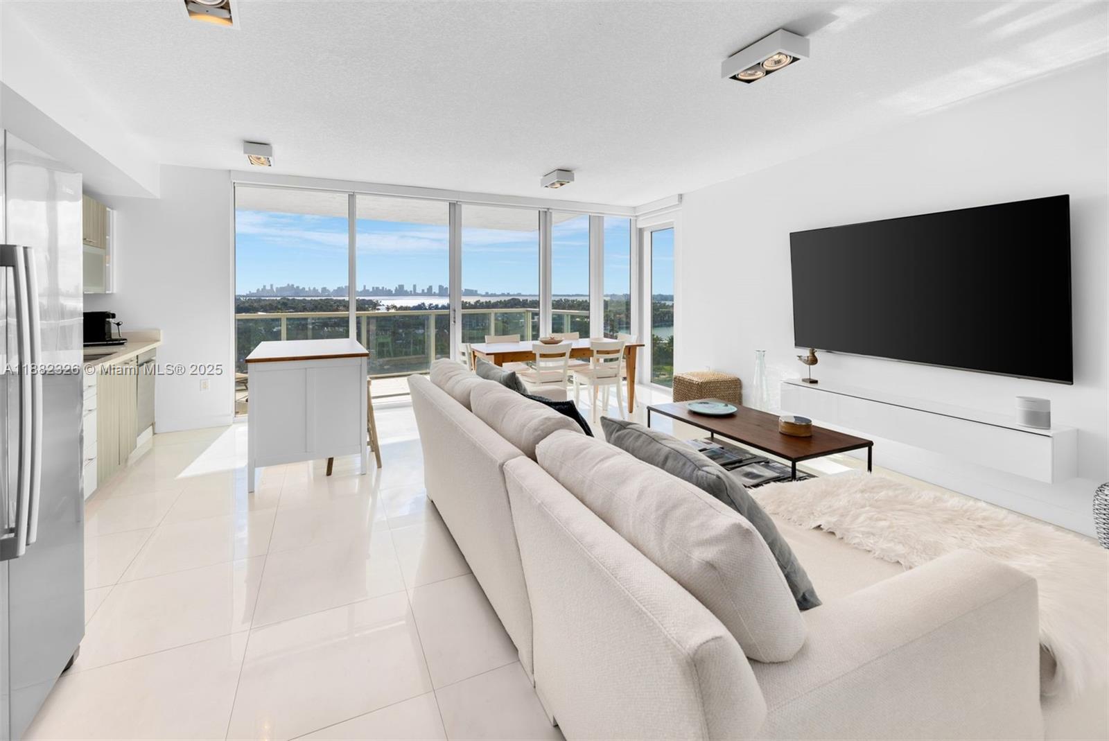 EDEN HOUSE CONDO - Residential Lease
