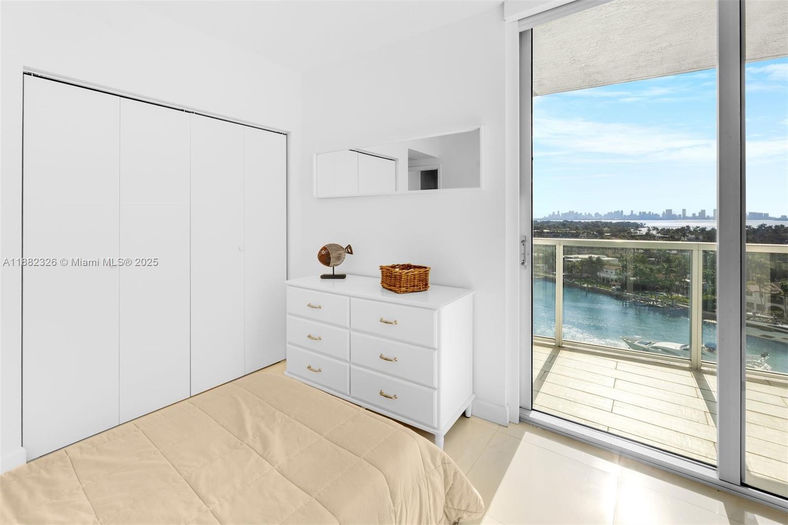 EDEN HOUSE CONDO - Residential Lease