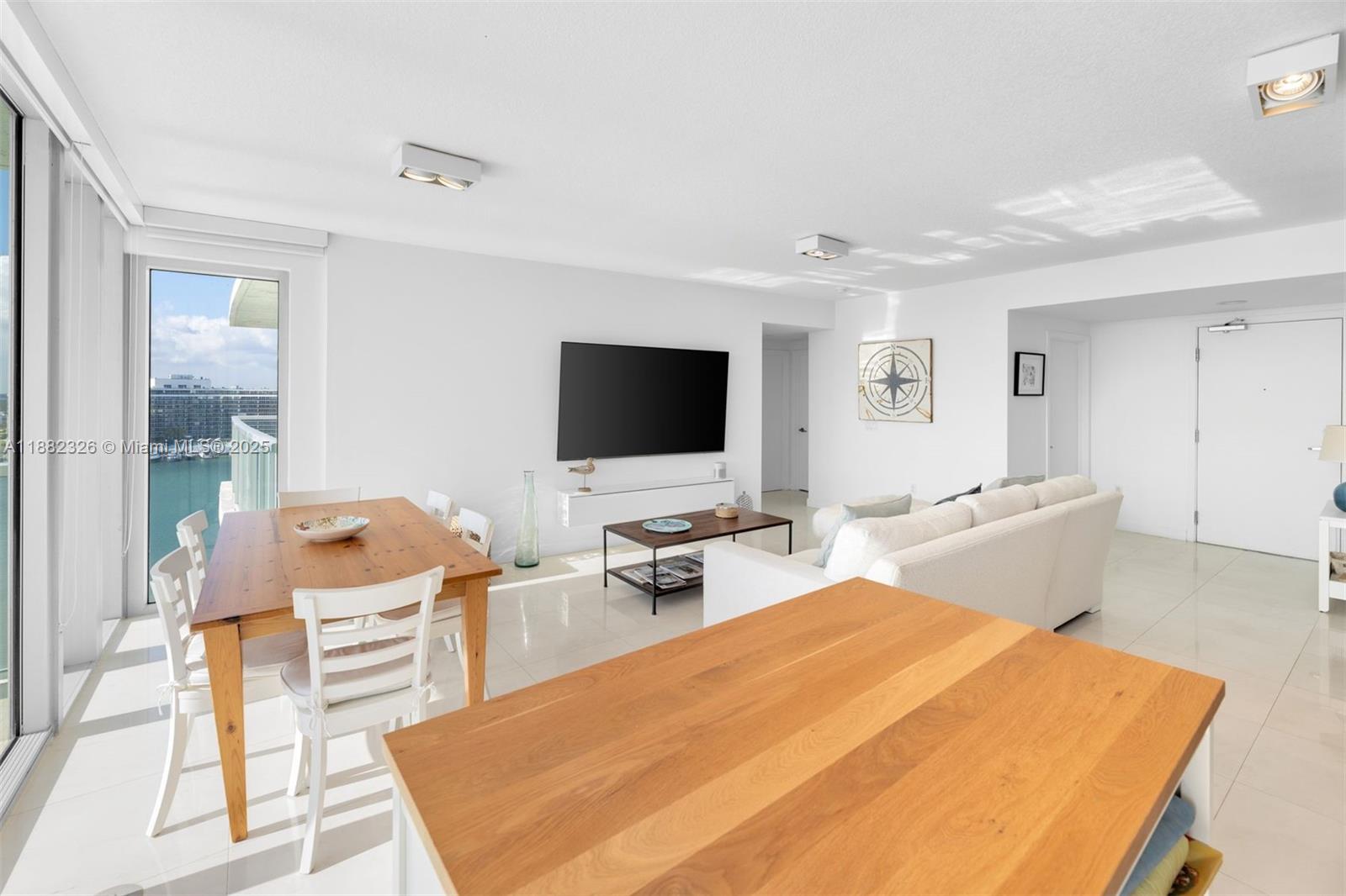 EDEN HOUSE CONDO - Residential Lease