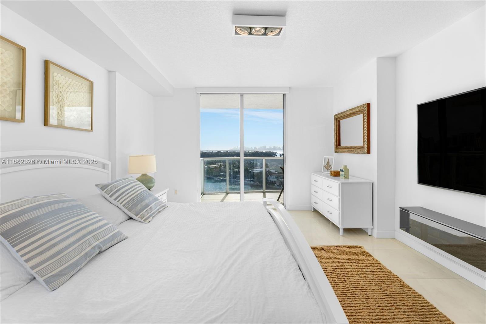 EDEN HOUSE CONDO - Residential Lease