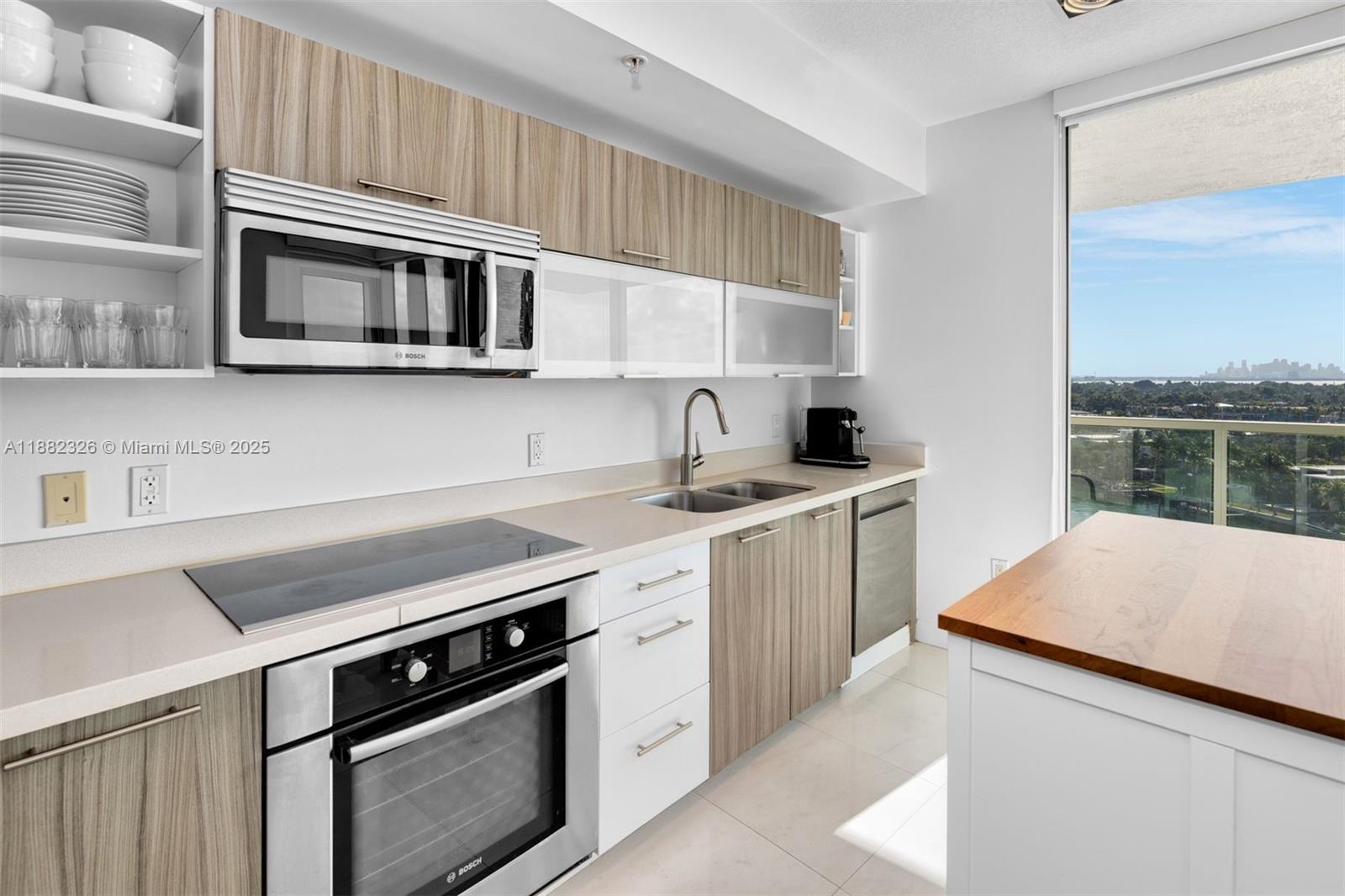 EDEN HOUSE CONDO - Residential Lease