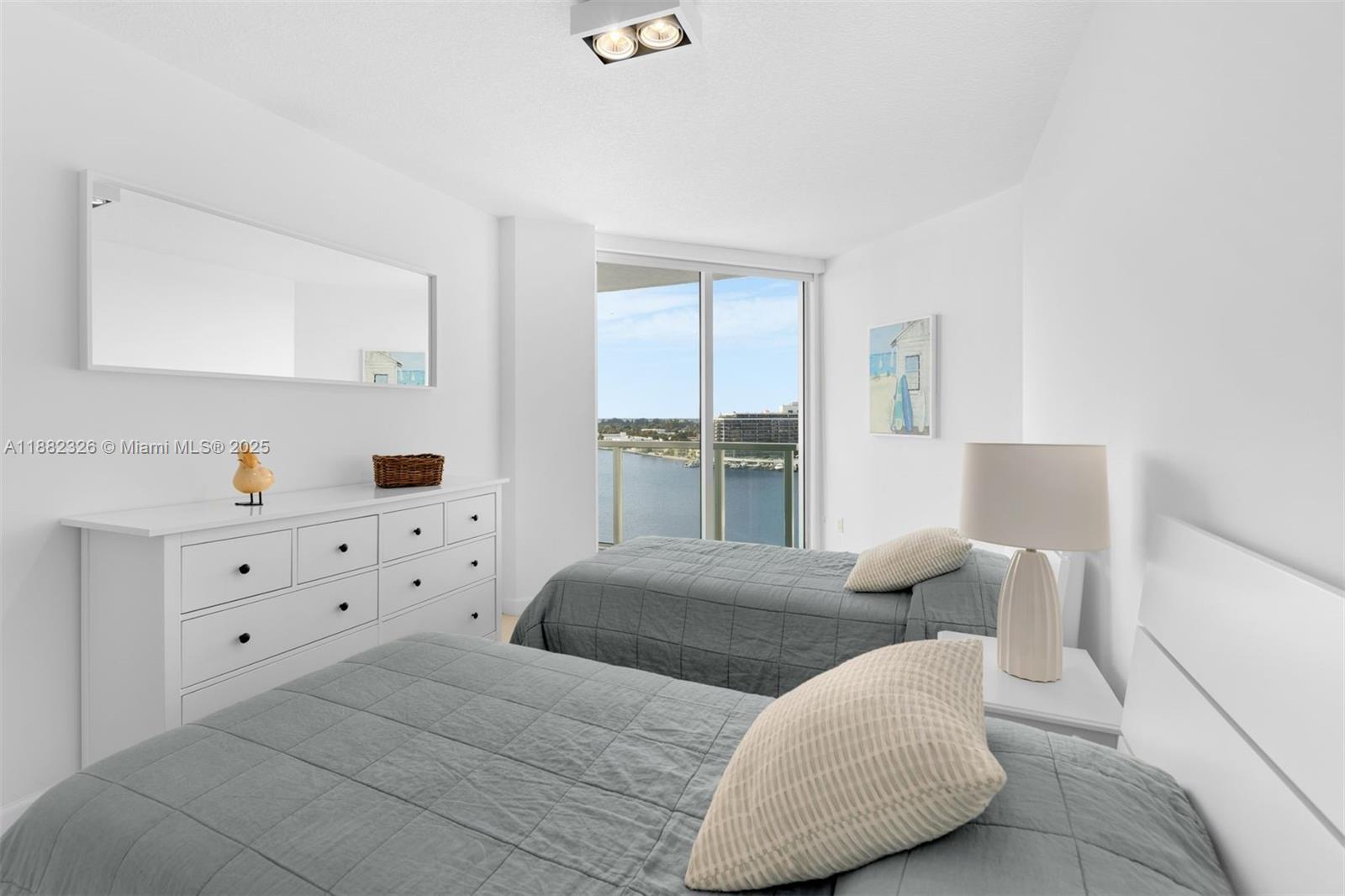 EDEN HOUSE CONDO - Residential Lease
