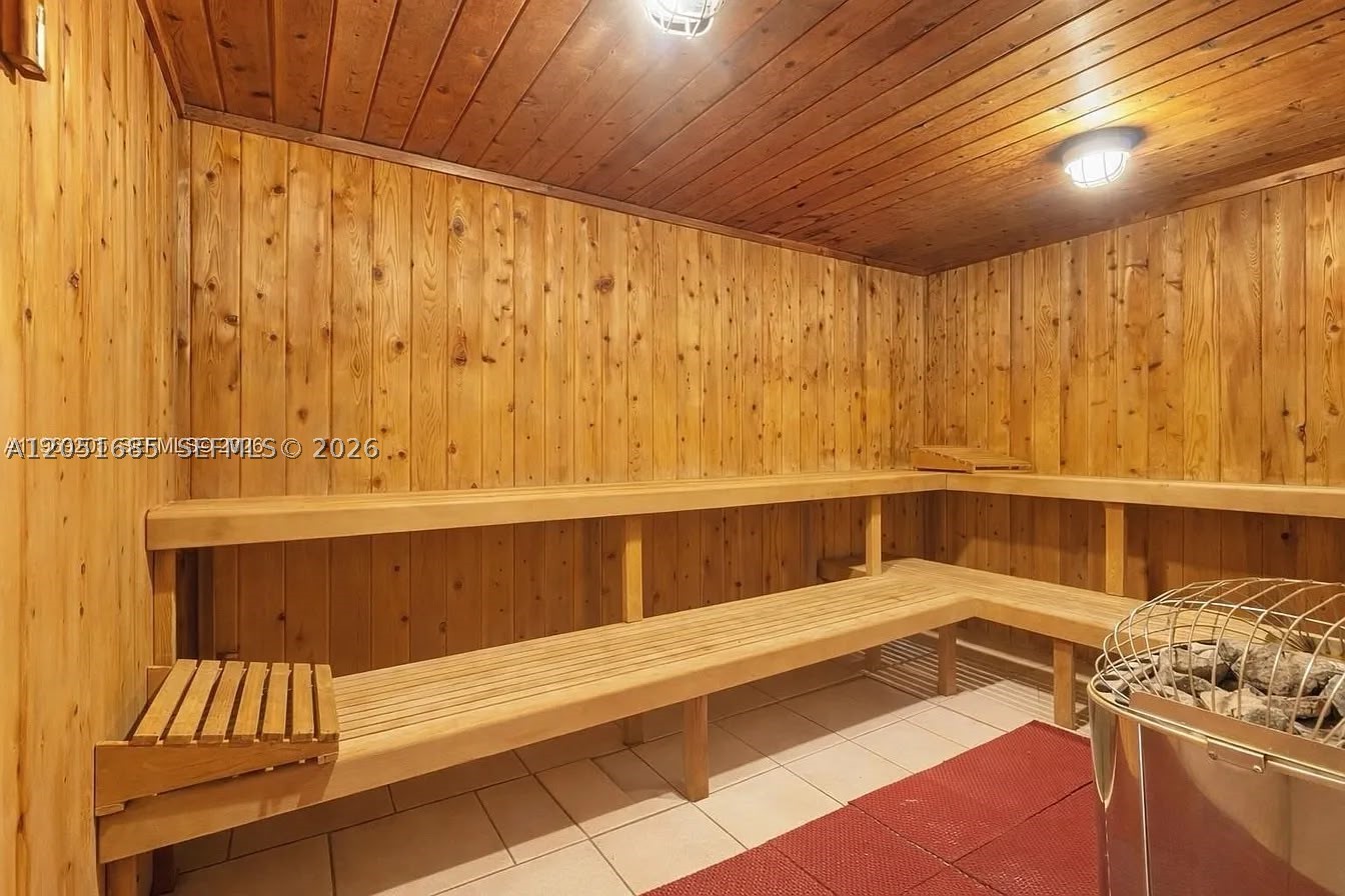100 Bayview Dr 310