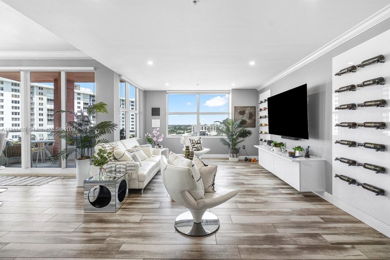 2110 N Ocean Blvd 10E