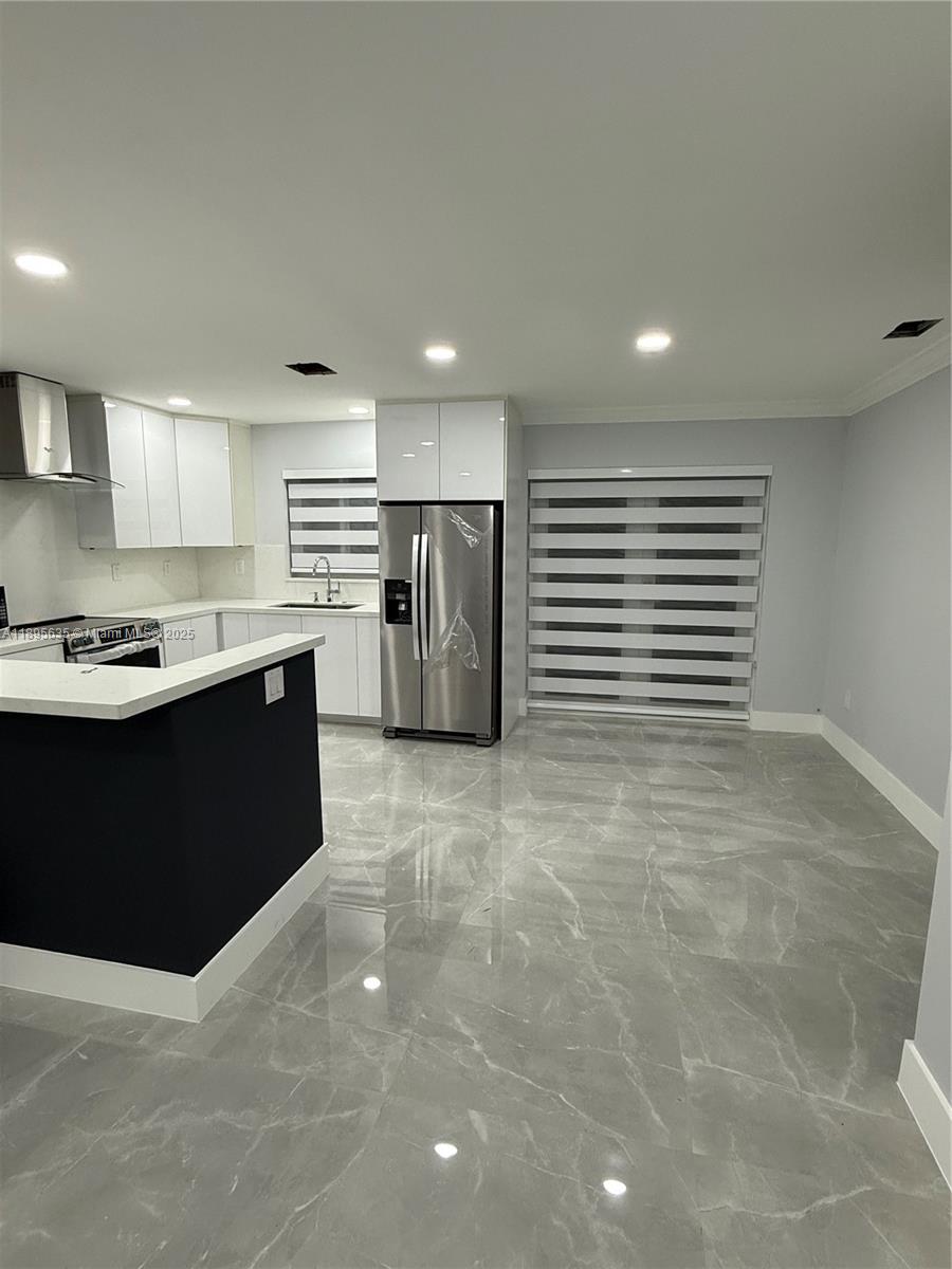 CAROL CITY 3RD ADDN - Residential